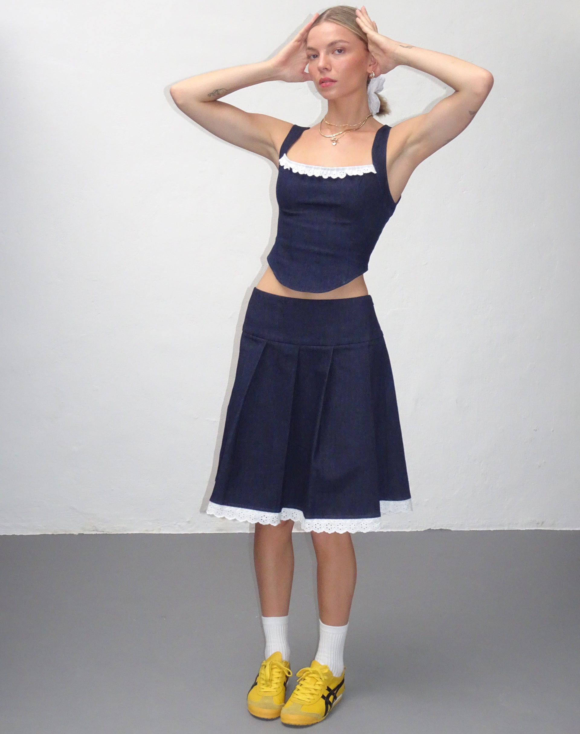 Immagine di Caralia Midi Skirt in Chambray Indigo