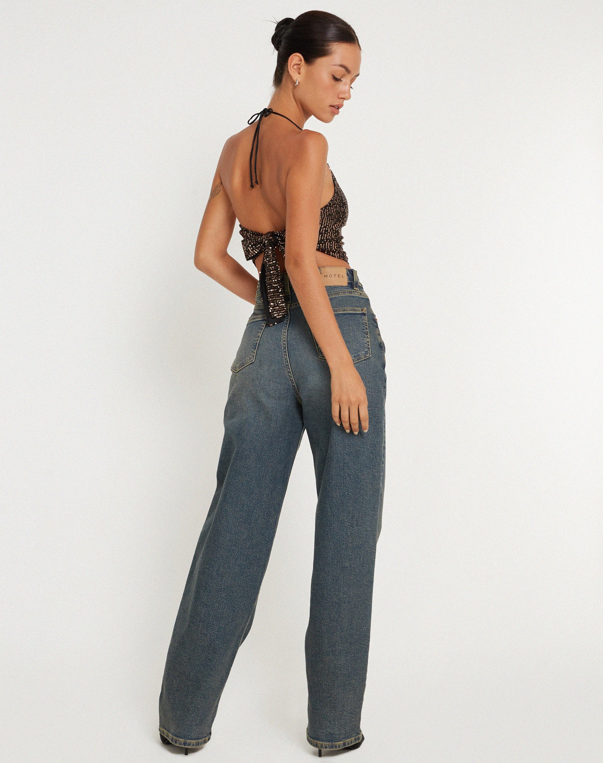 immagine di Ketida Crop Top in Drape Sequin Copper