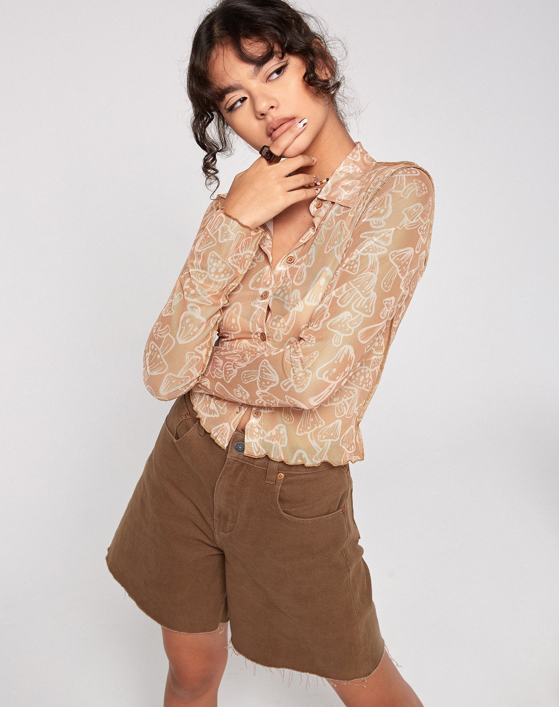 Immagine della camicia Keyla in Tan Mushroom