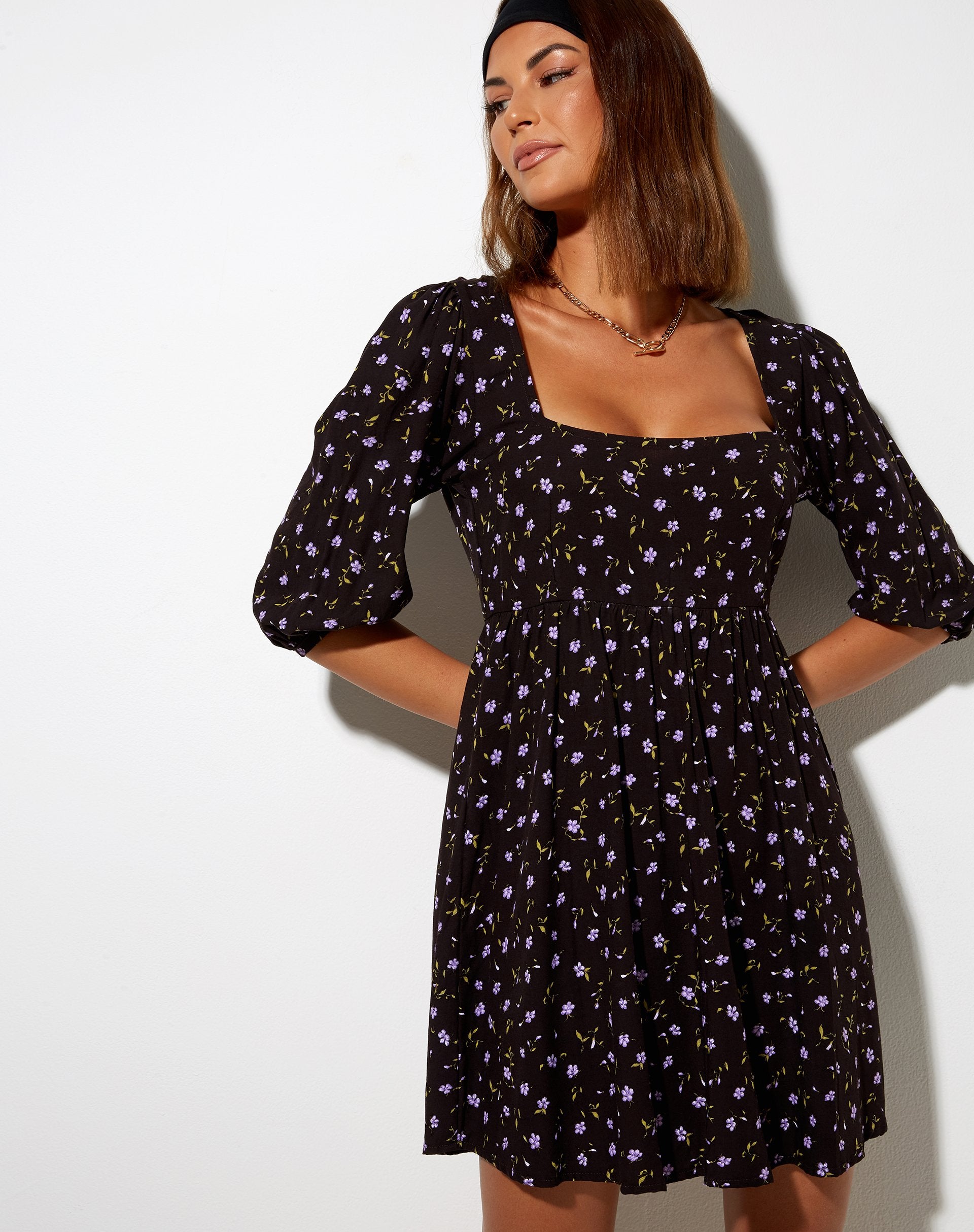 Immagine di Kezie Skater Dress in Pretty Petal Caffè e Viola