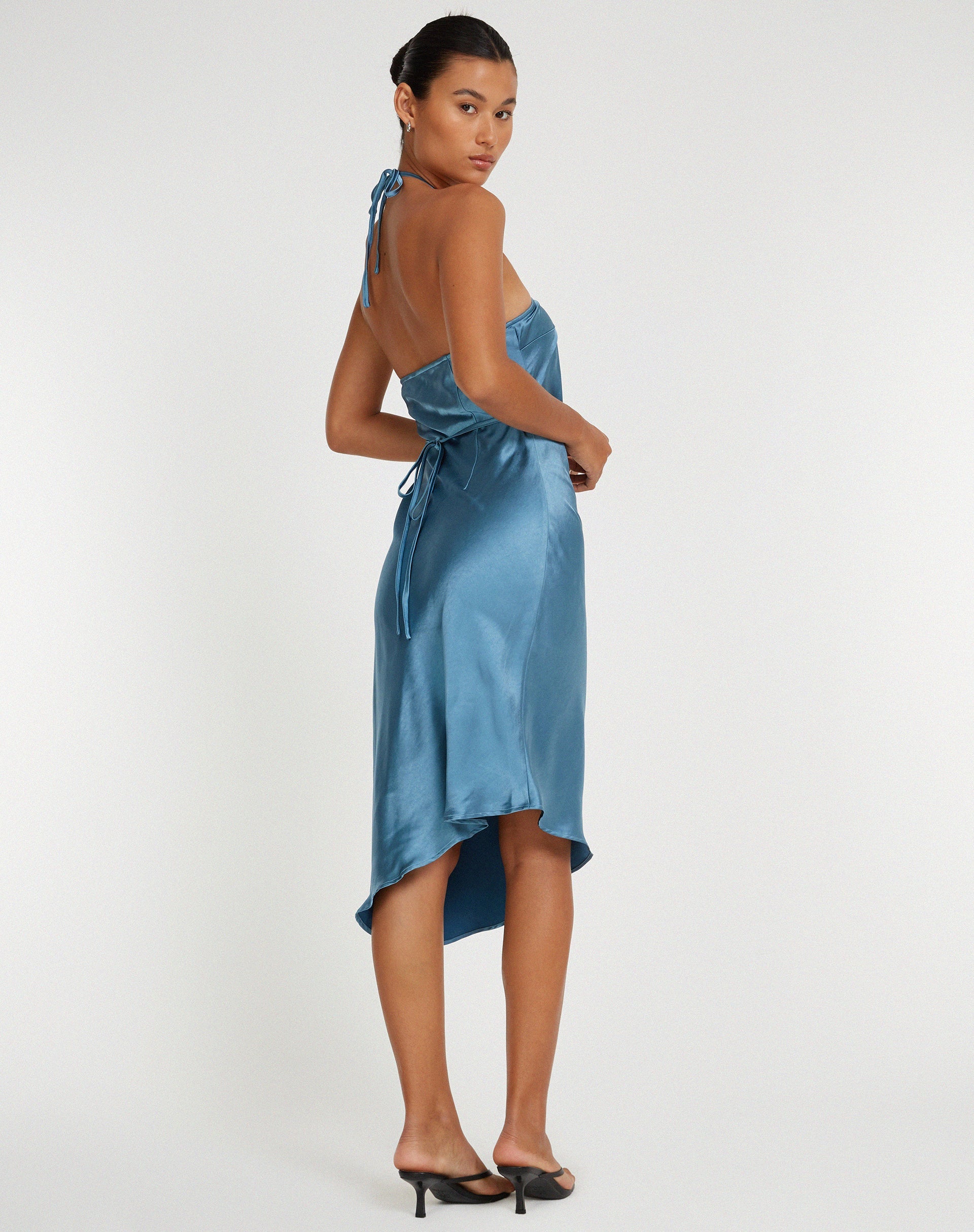immagine di Kimora Midi Dress in raso ardesia