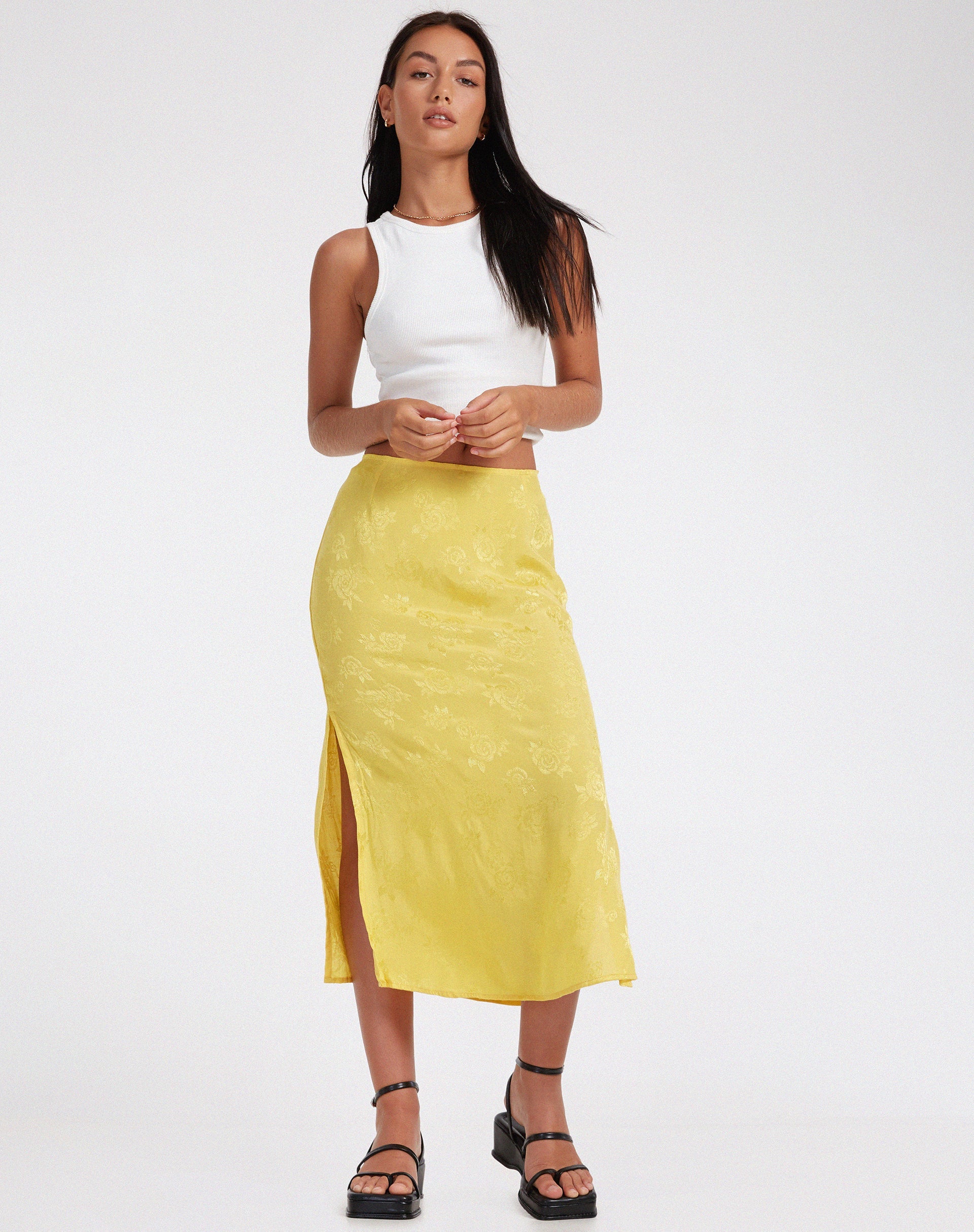 immagine di Kindra Midi Skirt in Satin Rose Sunshine Yellow