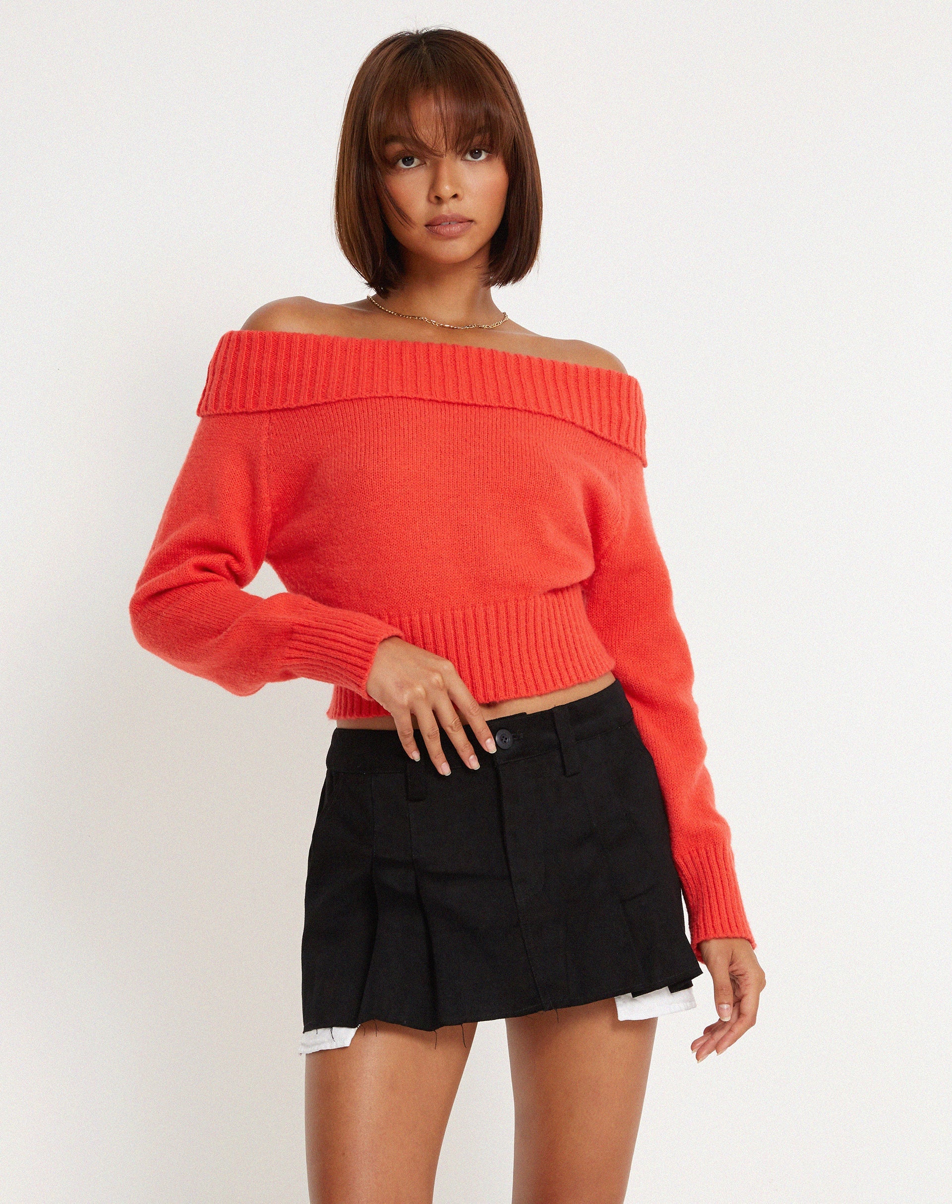 immagine di Koriya Top Bardot in rosso