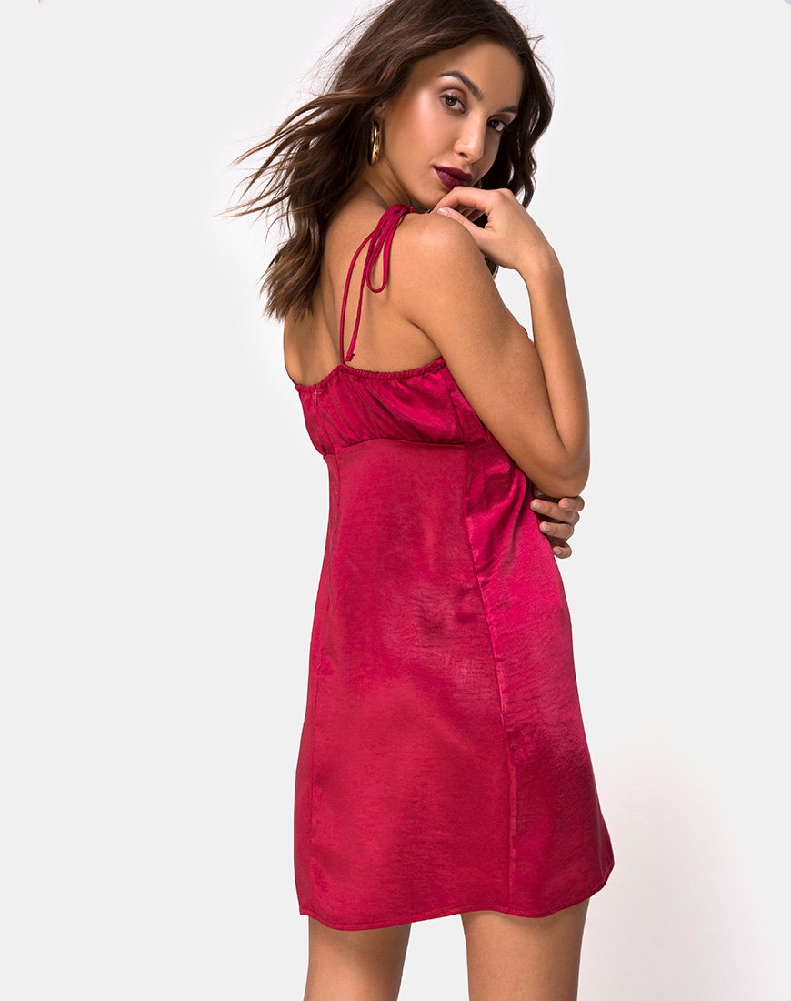 Immagine di Kulu Dress in Satin Cherry