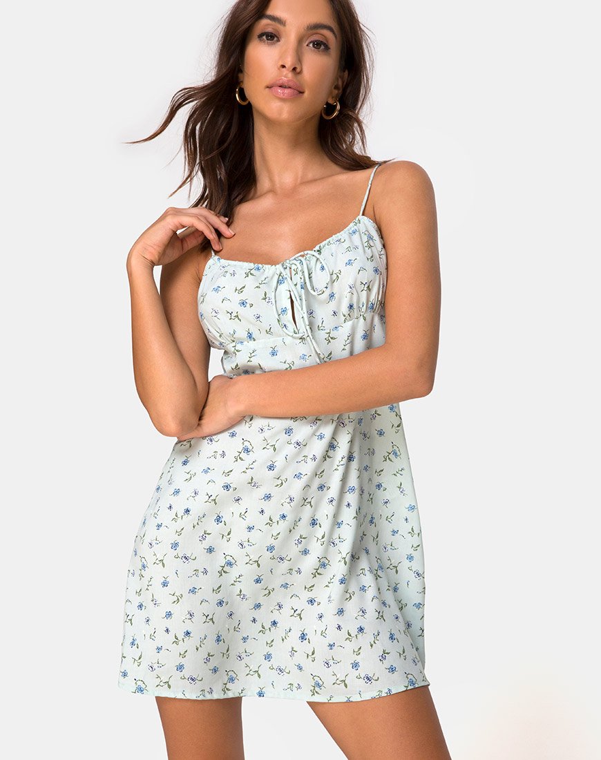Immagine del vestito Kumala in un grazioso verde petalo