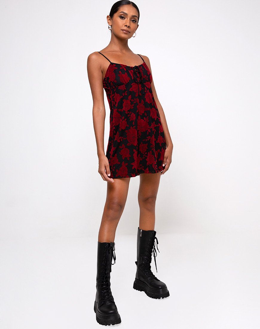 Immagine del vestito Kumala in romantico floccato di rose rosse