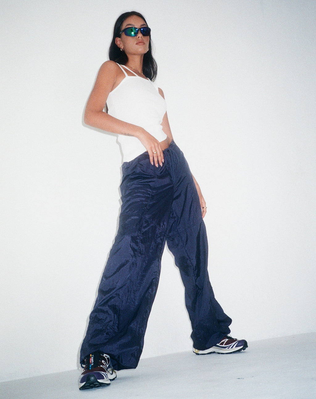 Motel x Olivia Neill Phil Pantaloni in paracadute navy