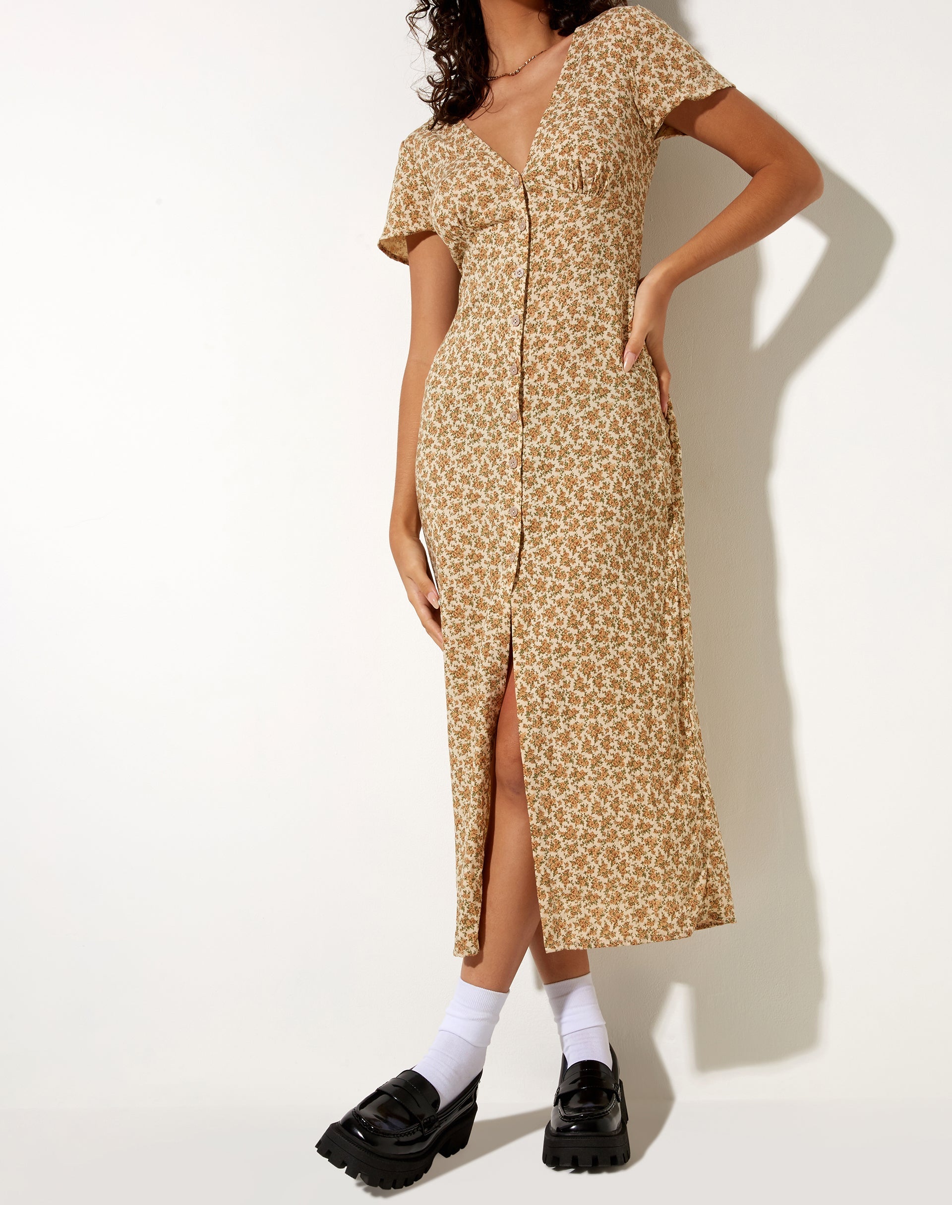 Immagine di Larin Midi Dress in Washed Ditsy