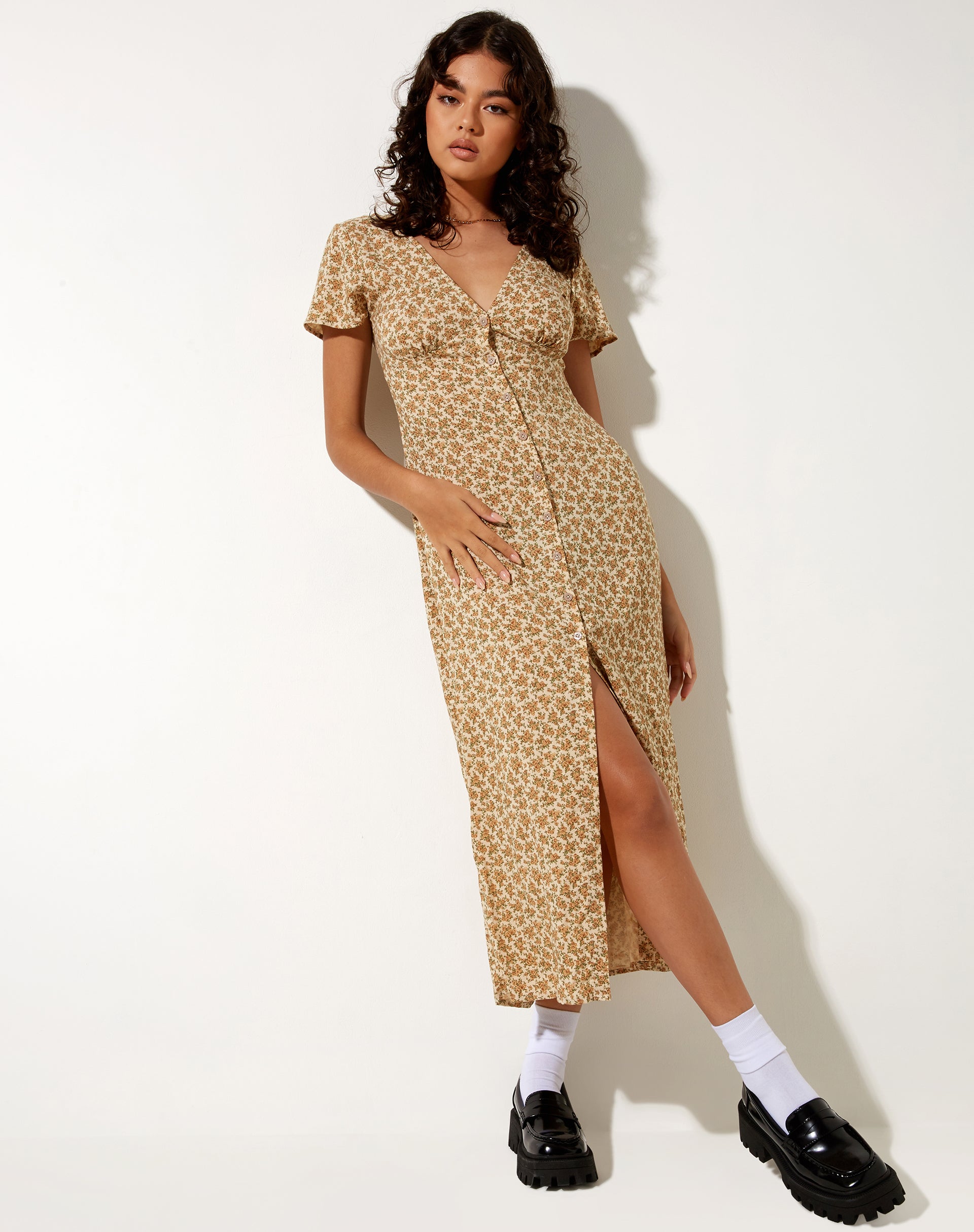 Immagine di Larin Midi Dress in Washed Ditsy