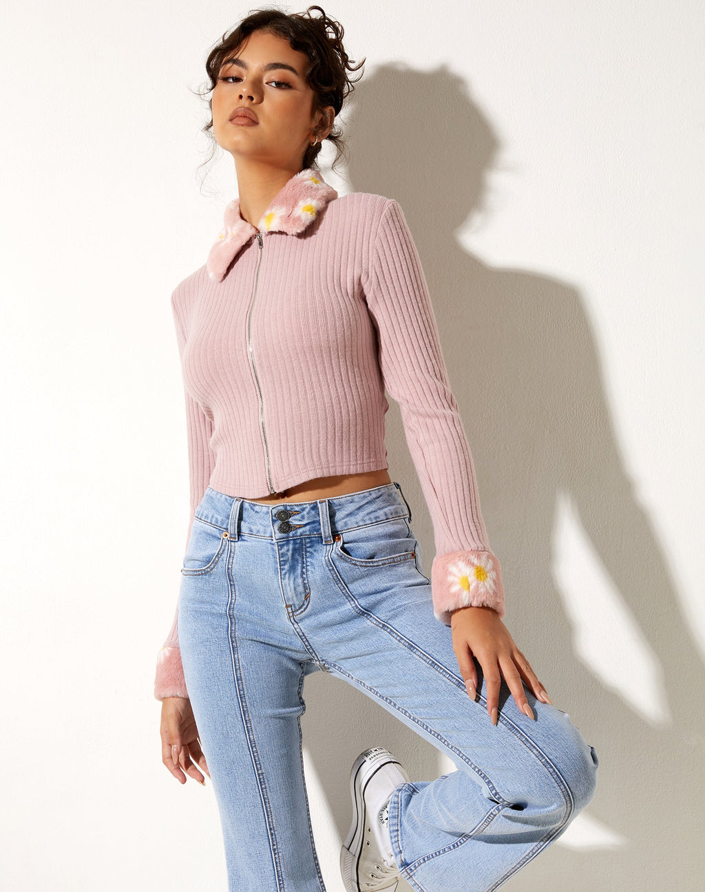 Larita Cardi in maglia rosa scuro