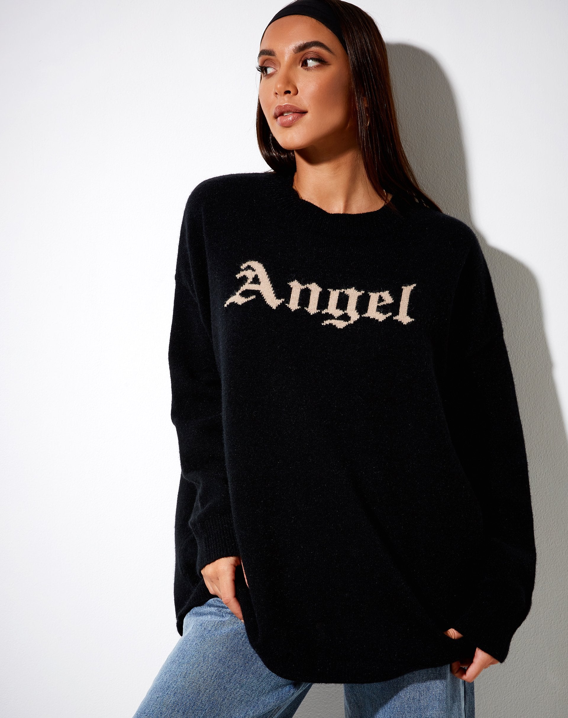 Immagine di Lulees Jumper in maglia nera con angelo in crema
