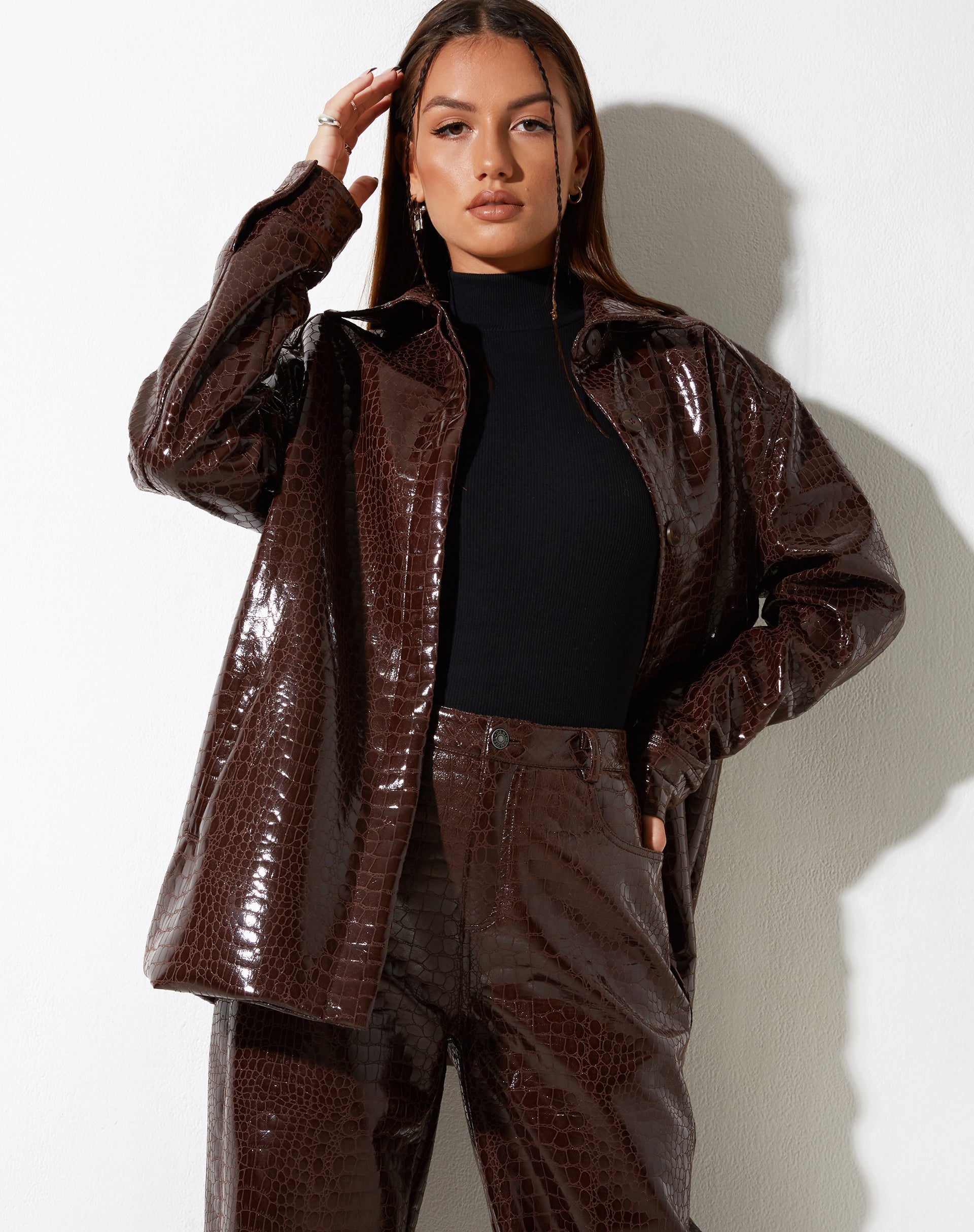 Immagine di MOTEL X IRIS Pantaloni paralleli in Croc PU Marrone Scuro