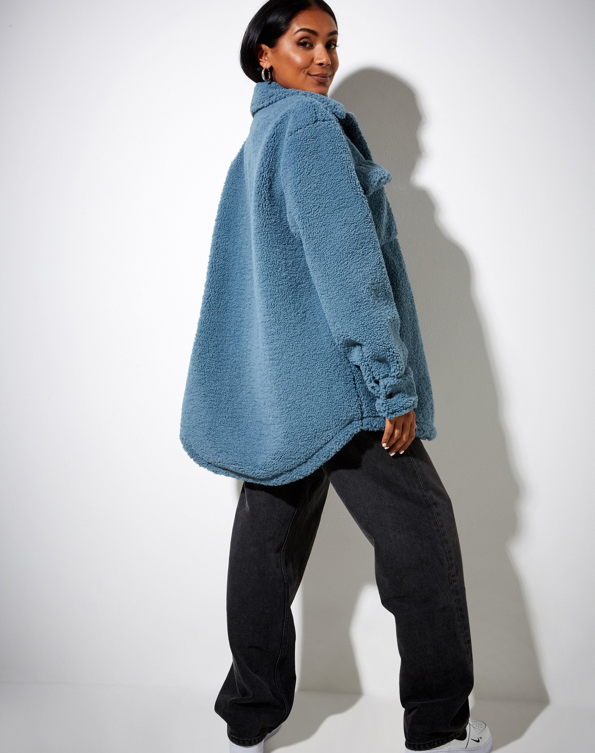 Immagine della camicia Marcella in Borg Slate Blue