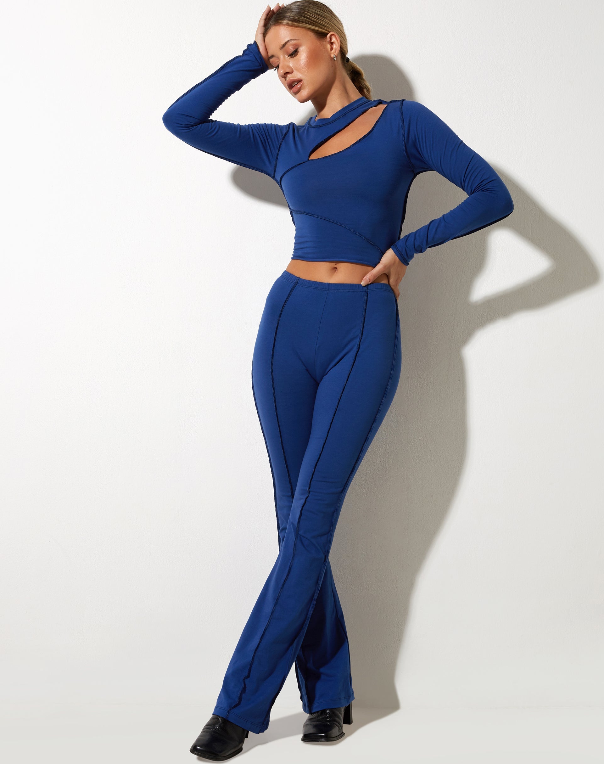 immagine di Marilau Crop Top in lycra blu abbagliante