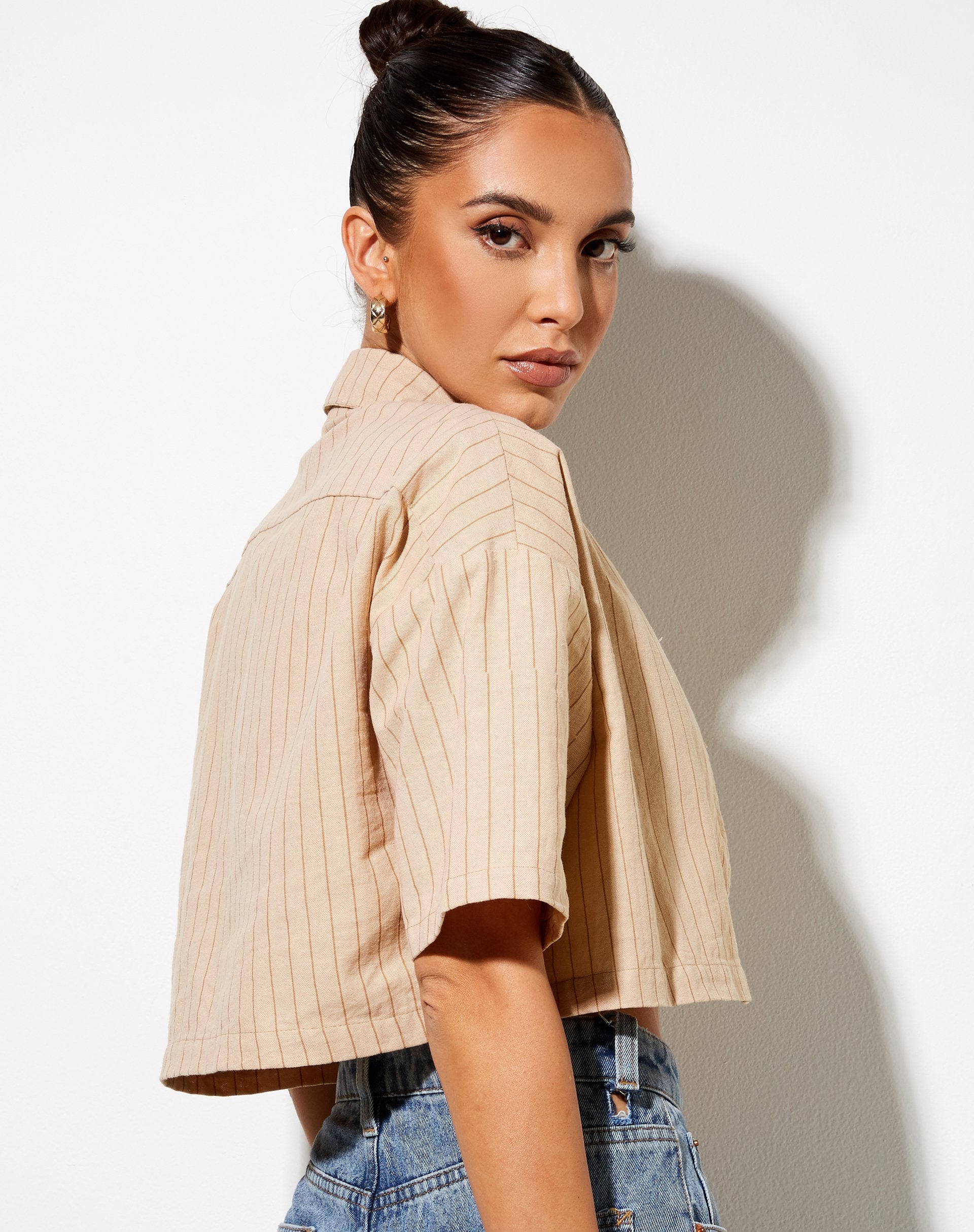 Immagine di Marka Crop Top in Pencil Stripe