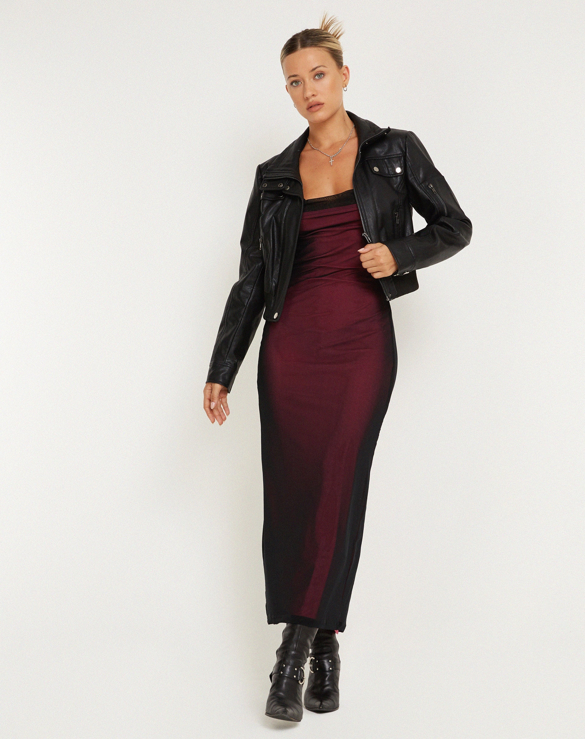 immagine di MAYRA DRESS BLACK MAGENTA LINING
