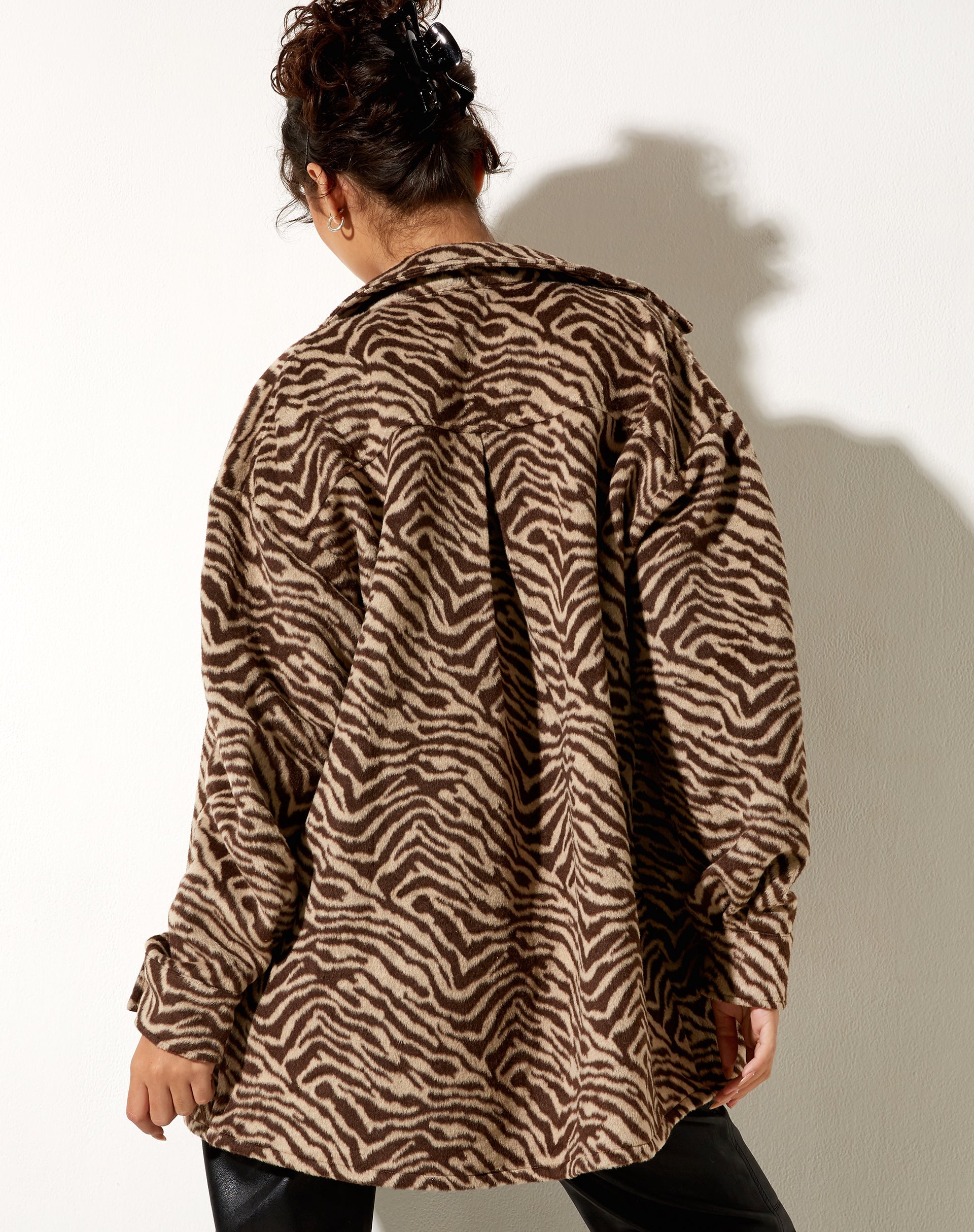 Immagine di Medita Shirt in Brown Animal