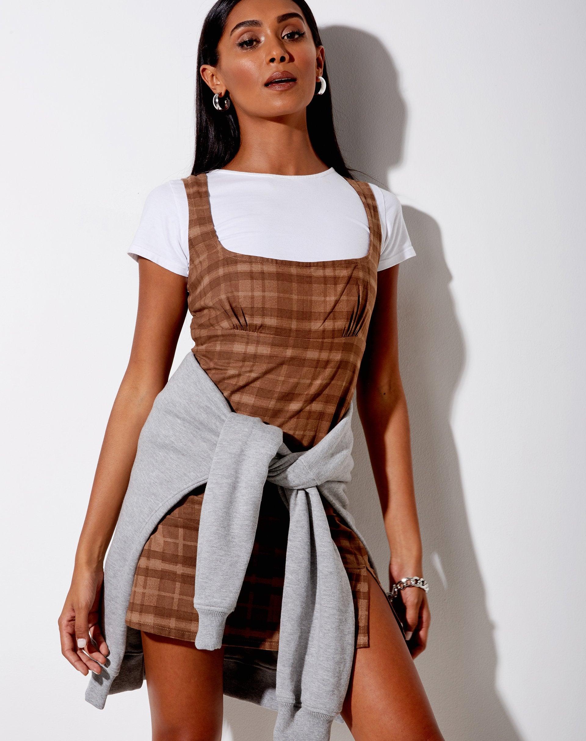 Immagine di Mehra Mini Dress in marrone check