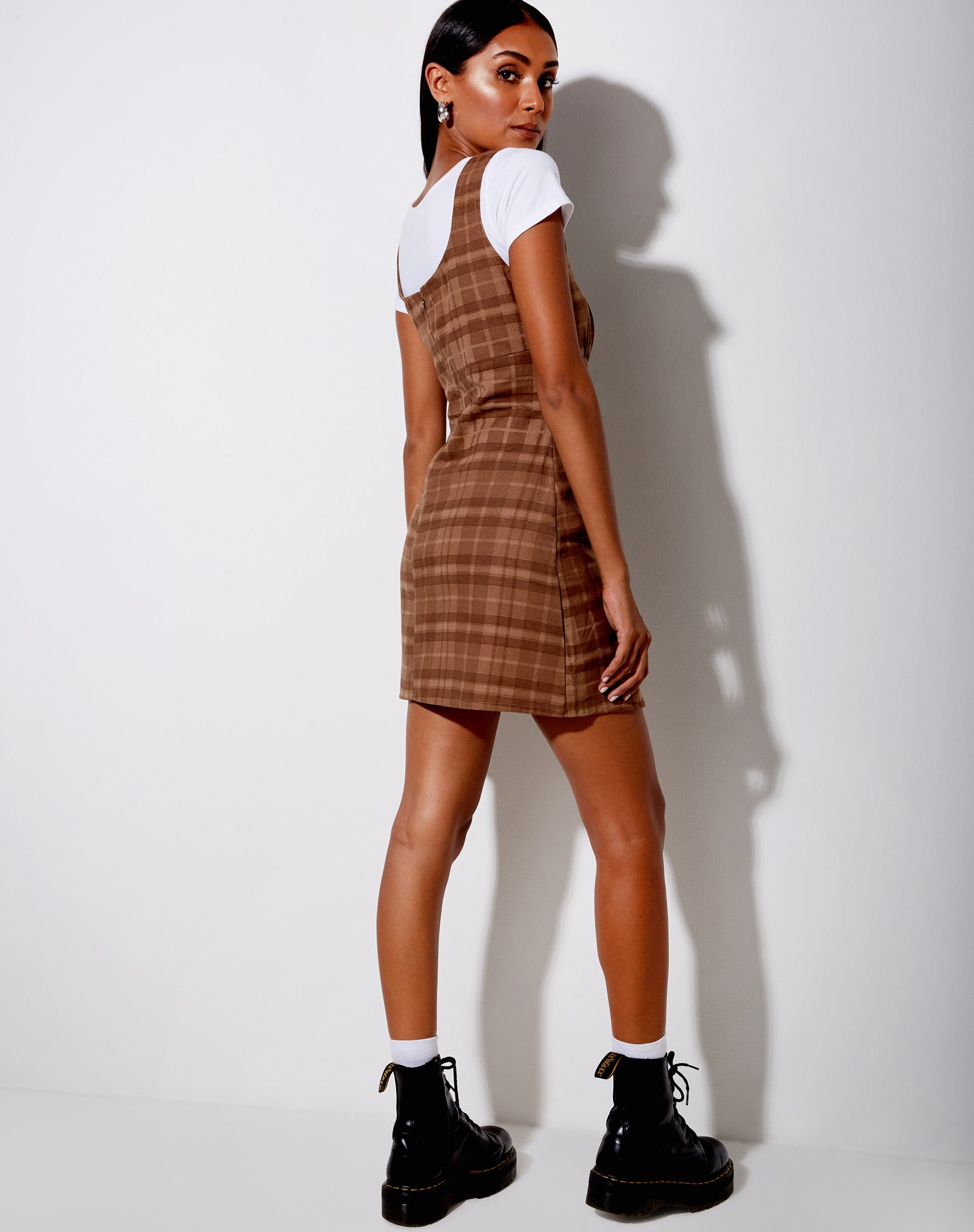 Immagine di Mehra Mini Dress in marrone check