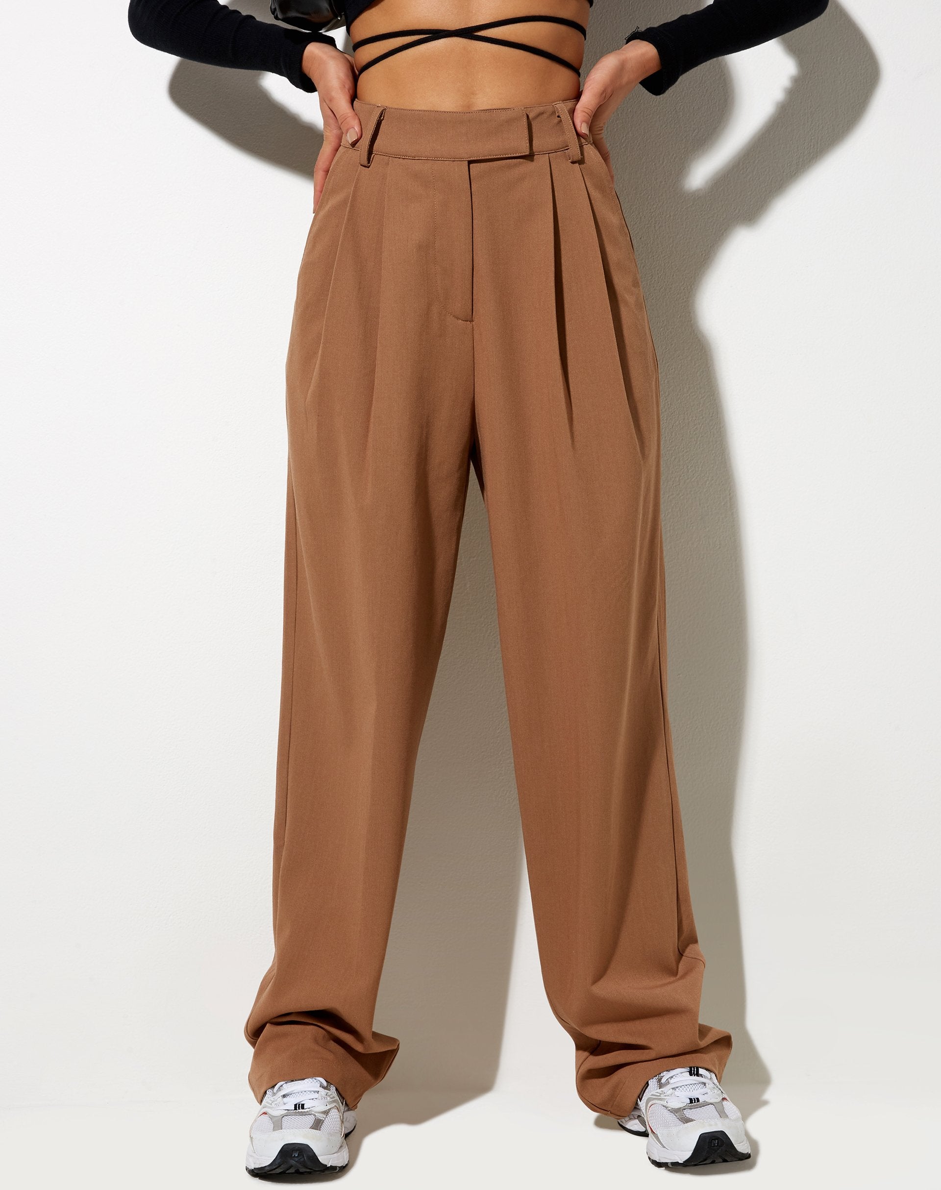 Immagine di Misha Pantalone a gamba larga in stucco sartoriale