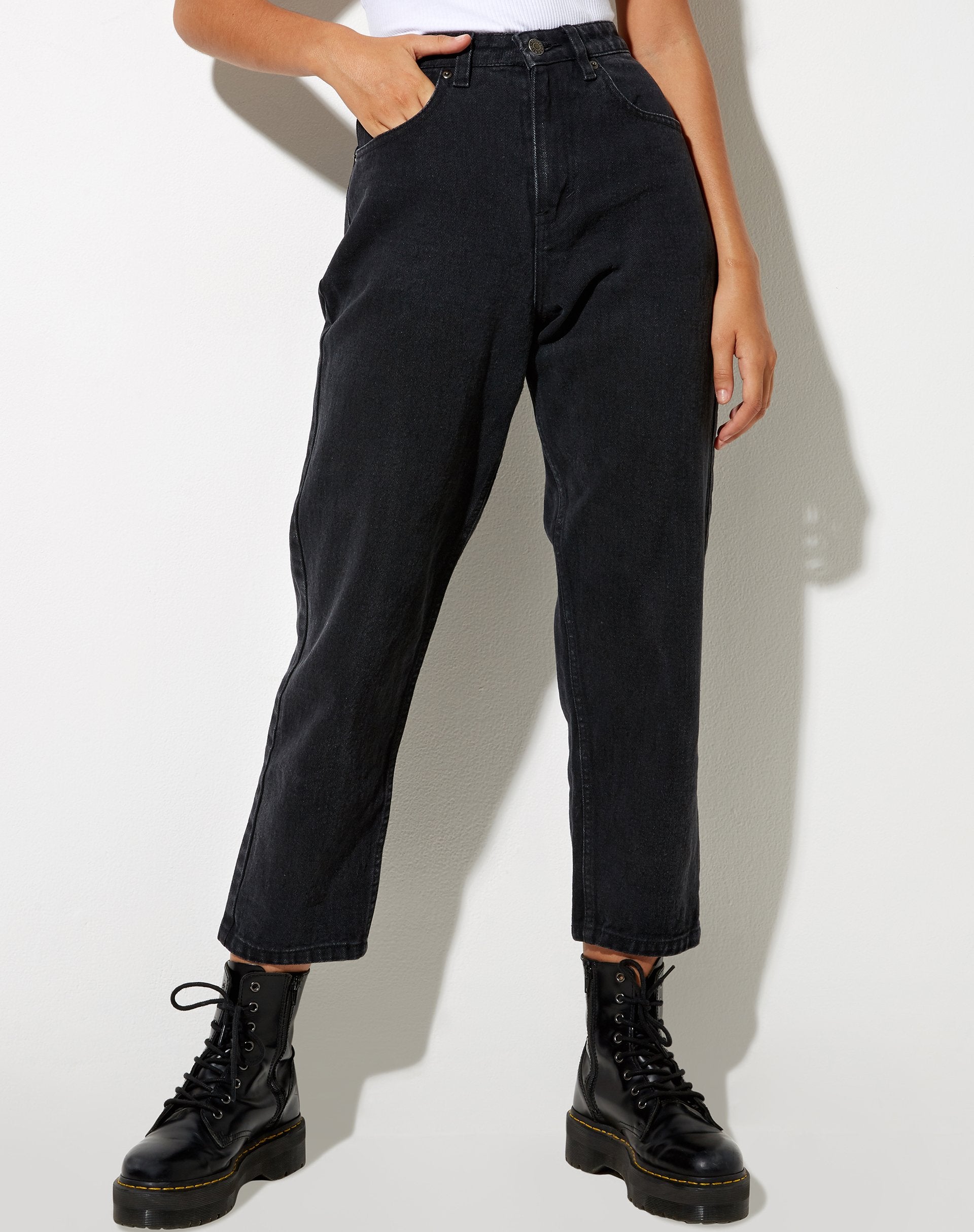 Immagine di Mom Jeans in Black Wash