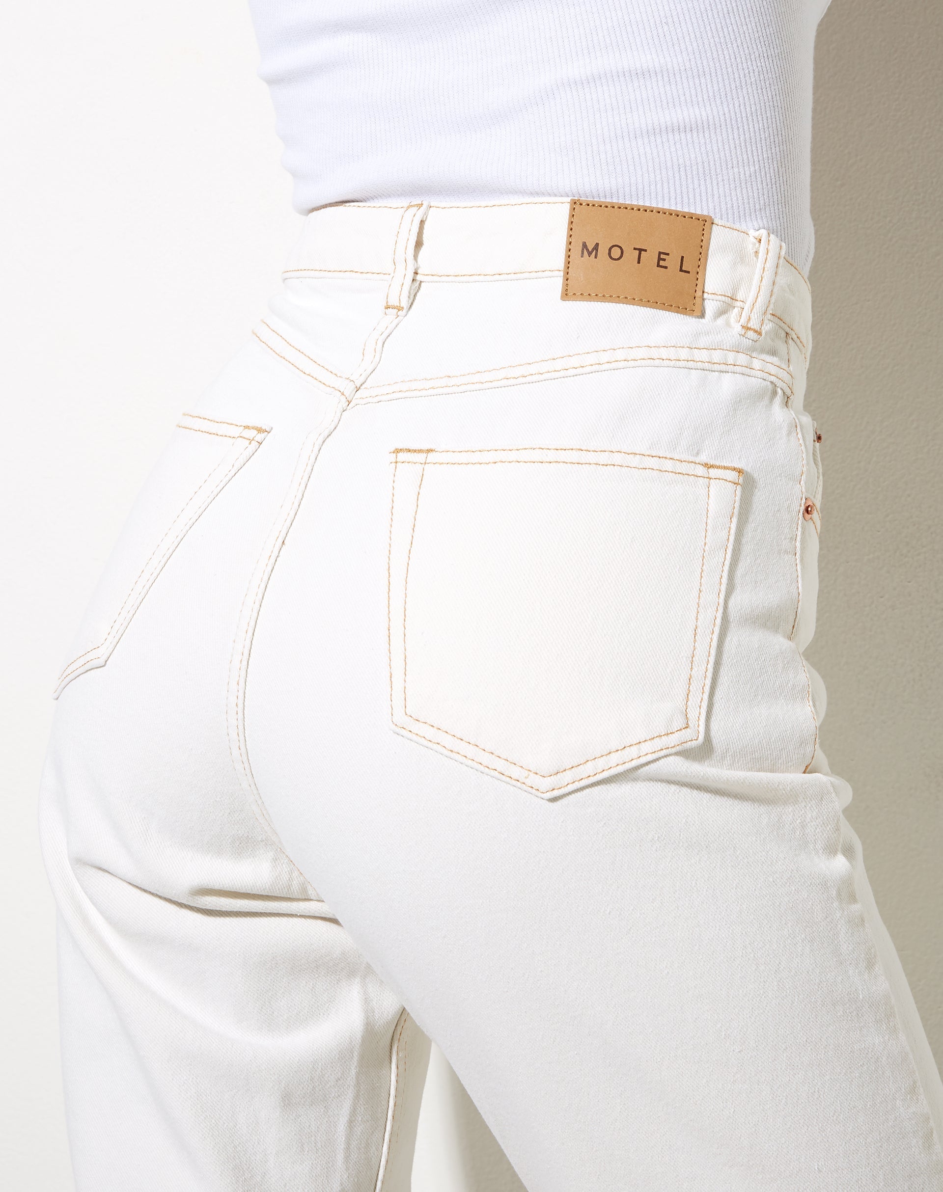 Immagine di Mom Jeans in ecru