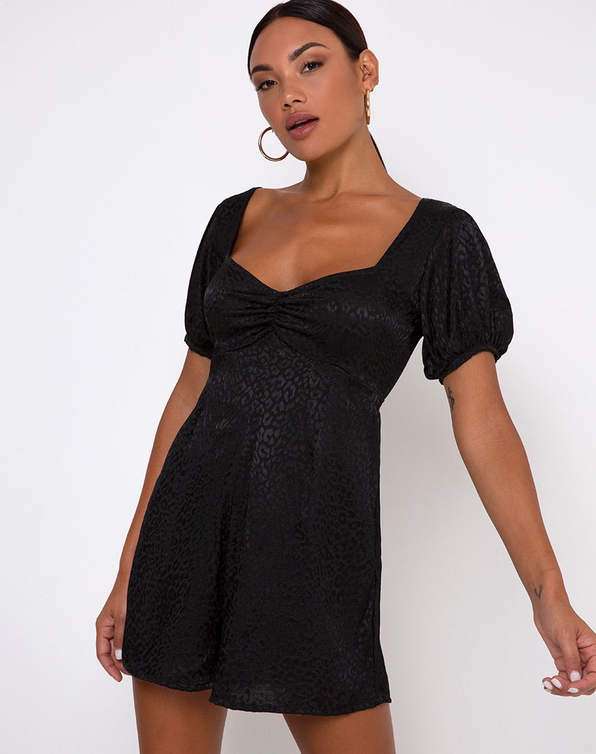 Monali Playsuit in raso ghepardato nero