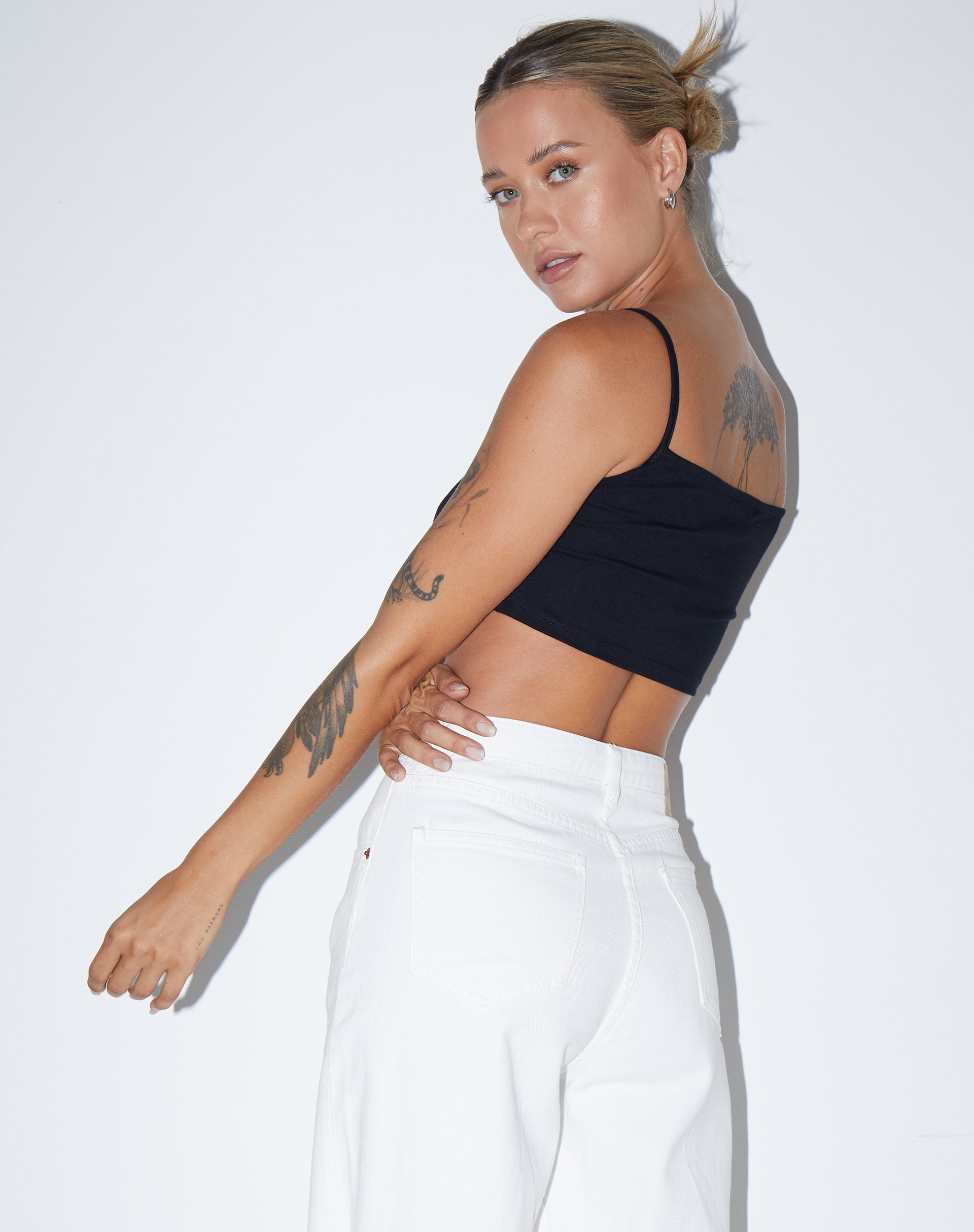 Immagine di Keenan Crop Top in Lycra Nero