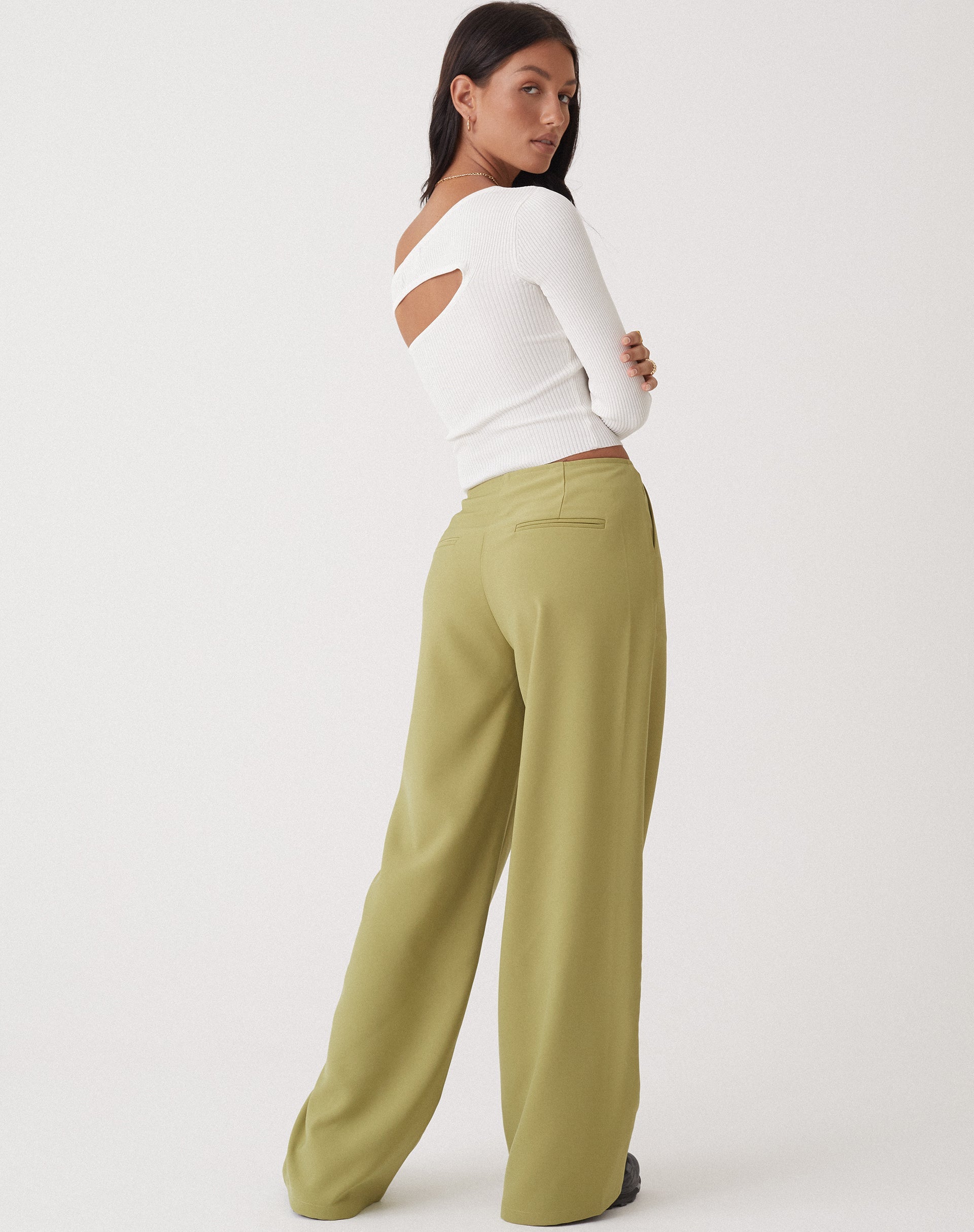 immagine di MOTEL X OLIVIA NEILL Pantaloni a gamba larga Amadi in verde seamfoam sartoriale