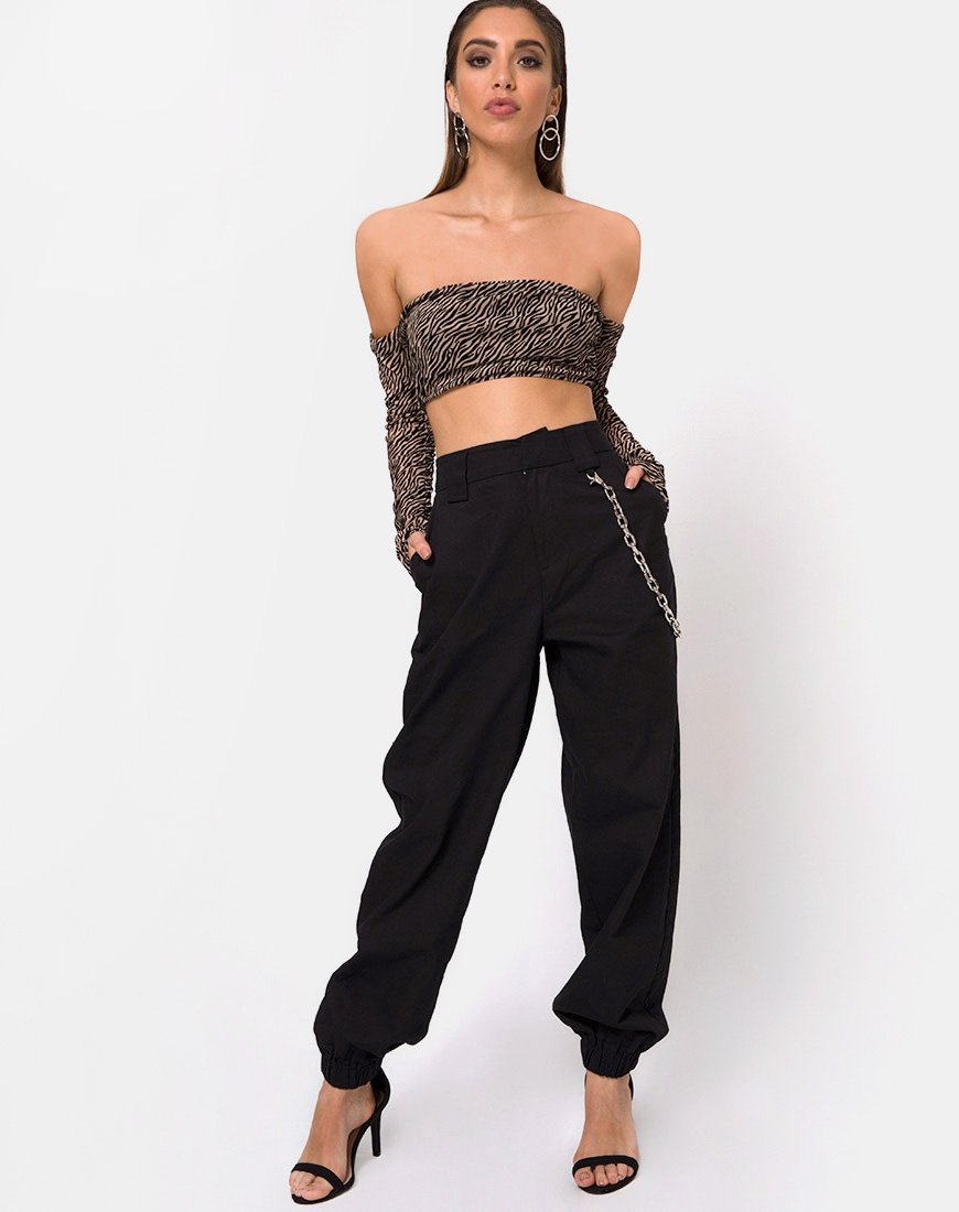 Immagine di Nareen Off Shoulder Top in Tiger Net Tan