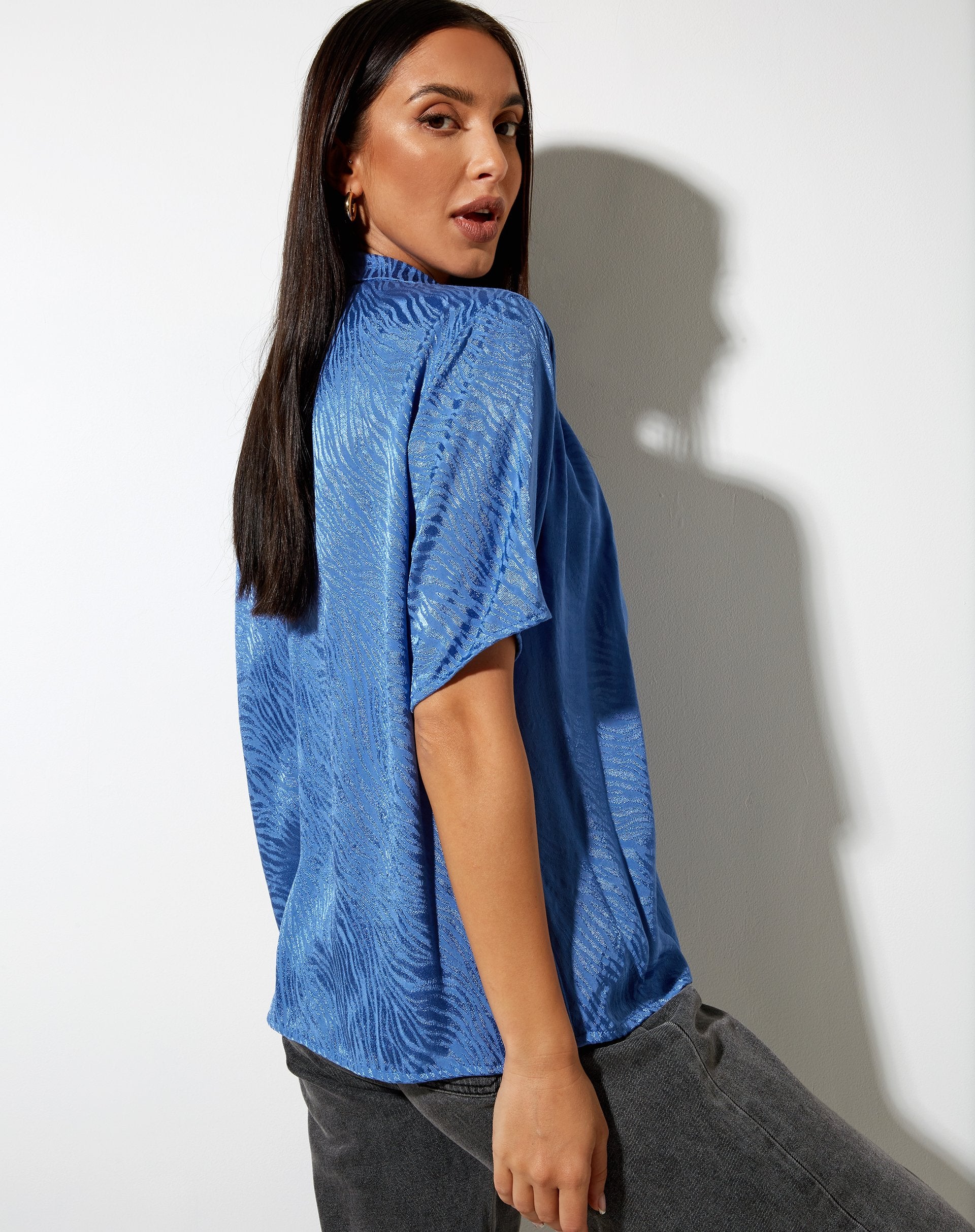 Immagine di Nikra Camicia in raso Zebra Blue Bonnet