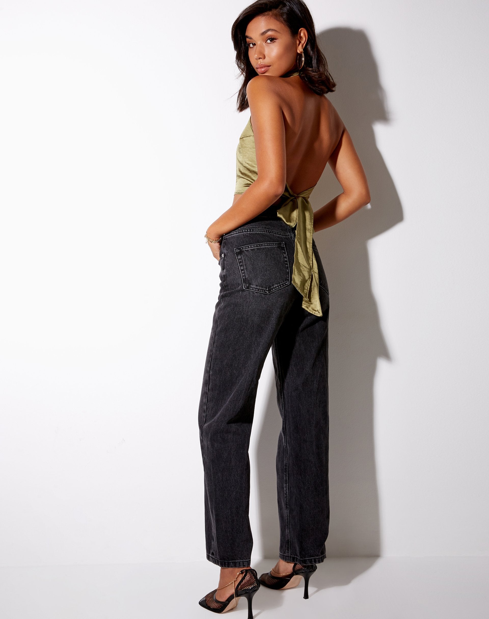 Immagine di Noela Crop Top in raso oliva