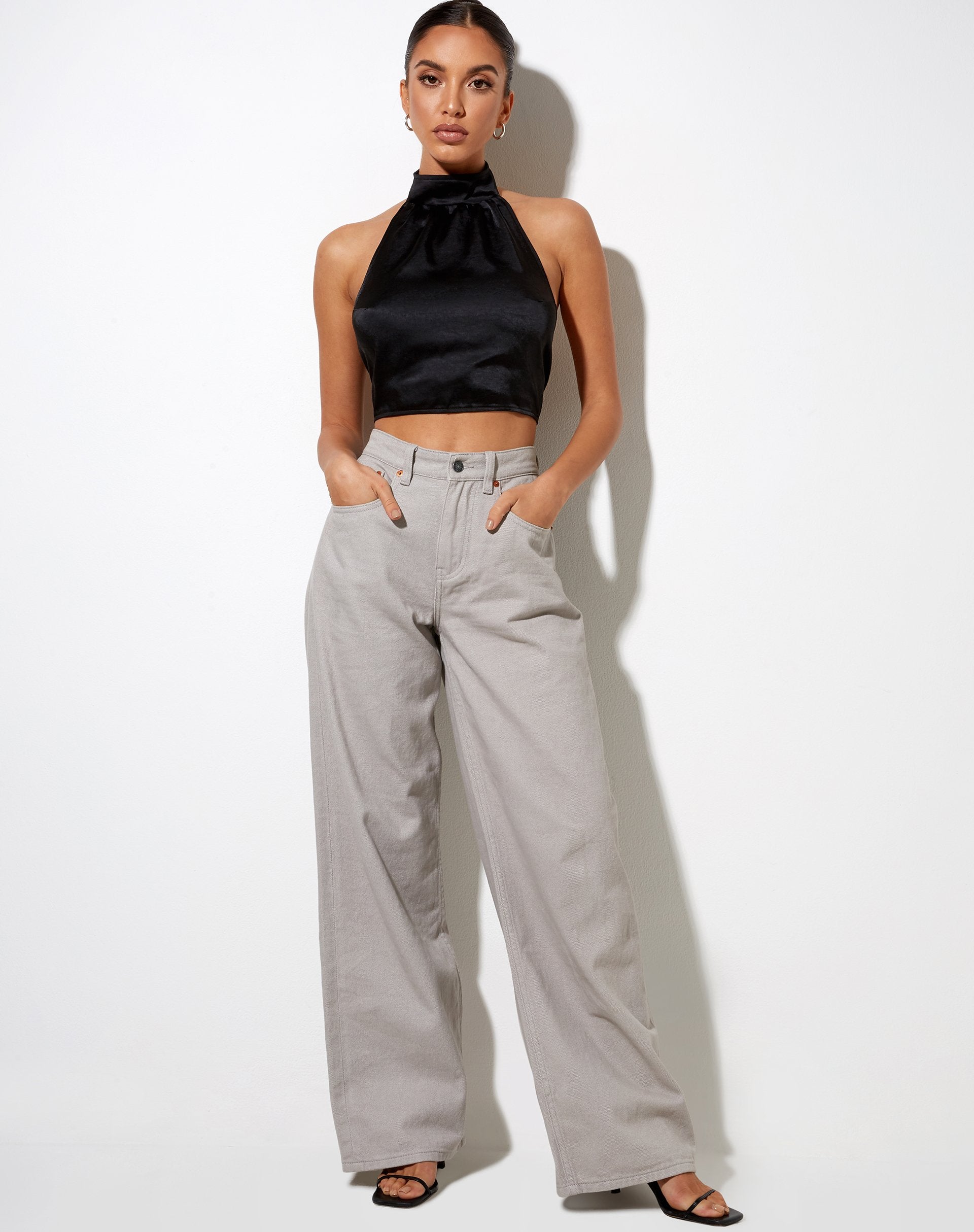 Immagine di Noela Crop Top in satin nero