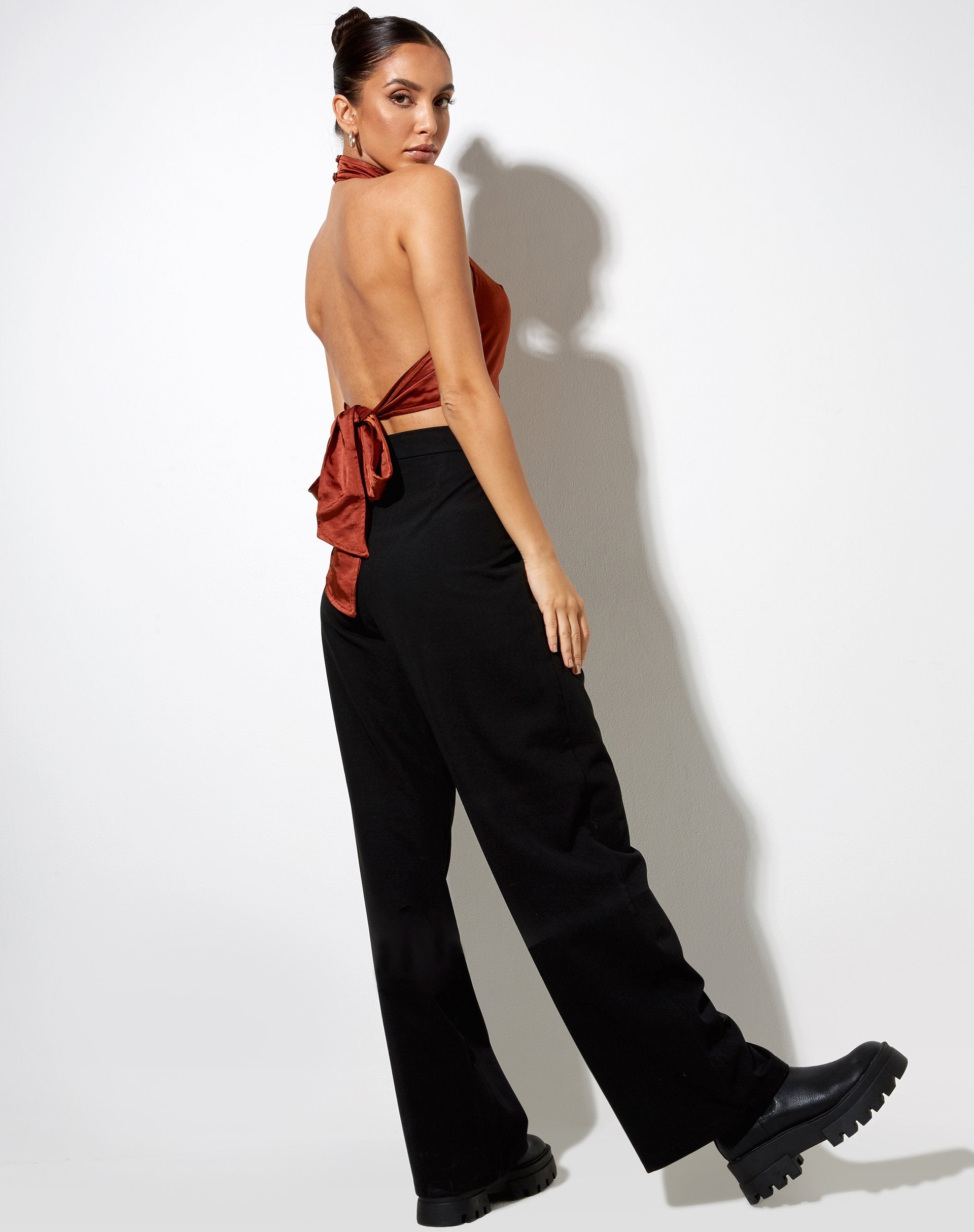 Immagine di Noela Crop Top in raso mattone