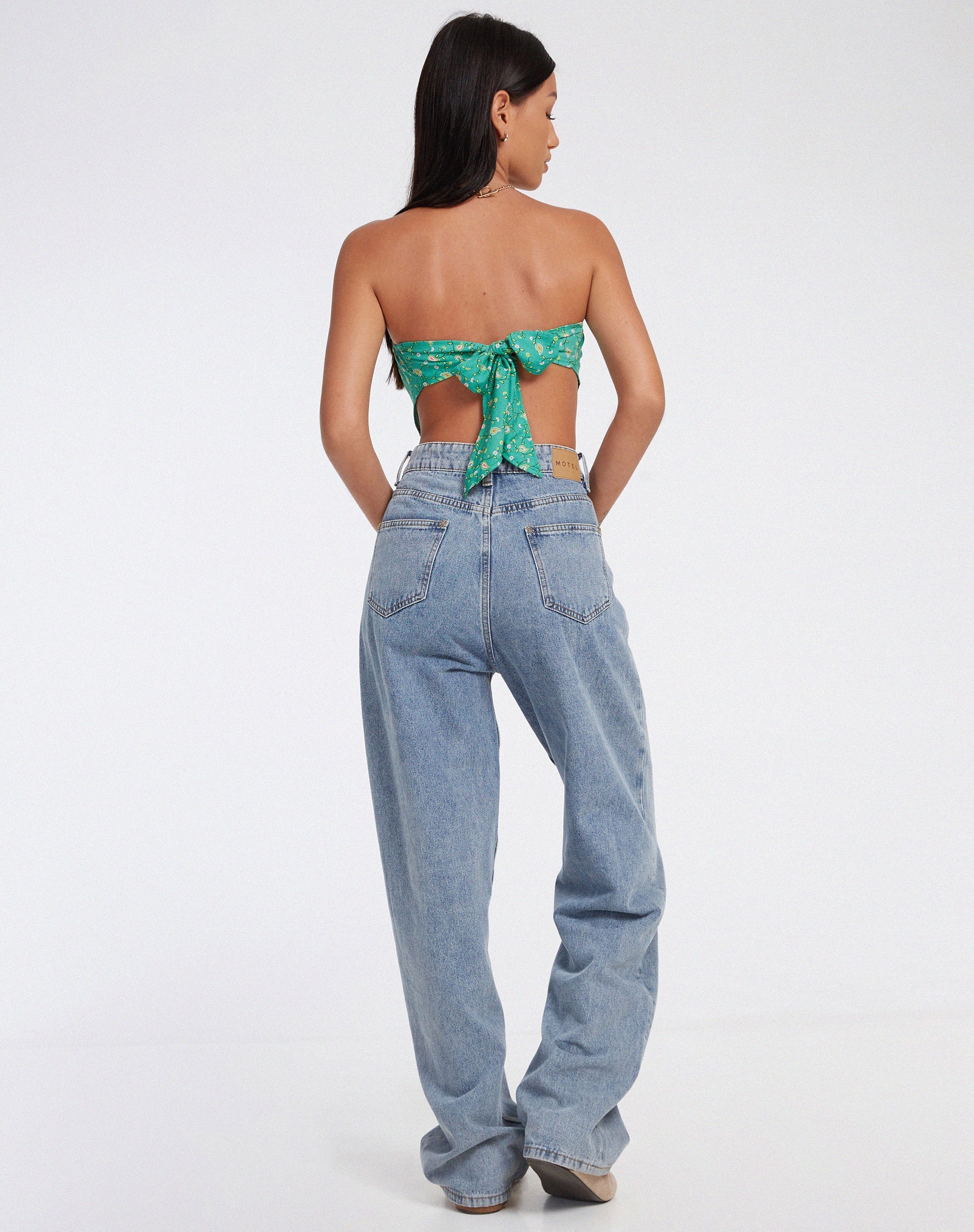 Immagine di Nolda Crop Top in verde Paisley Fun