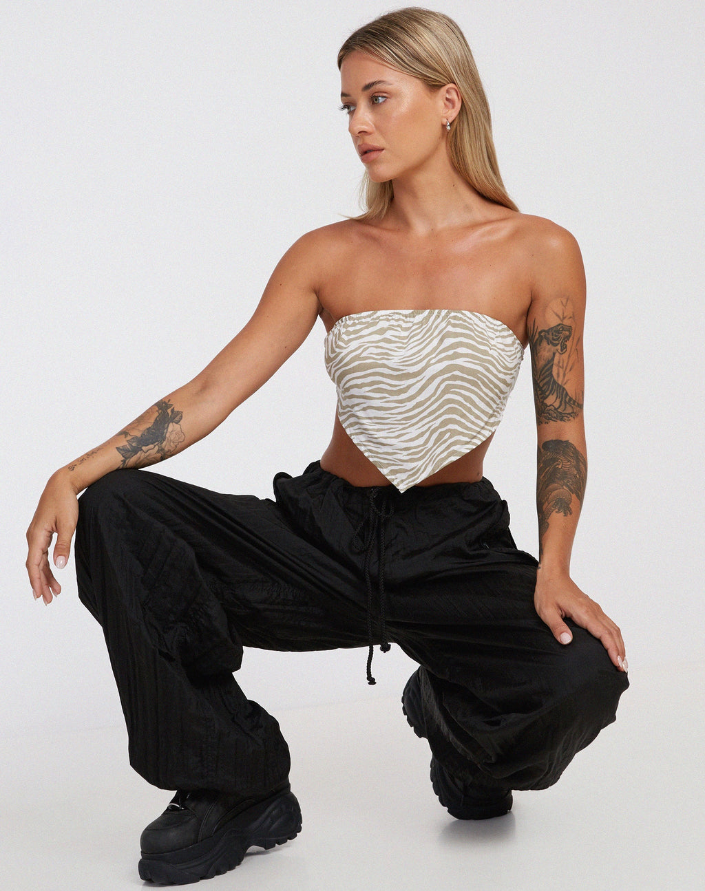 Crop Top Nolda in tonalità zebrata