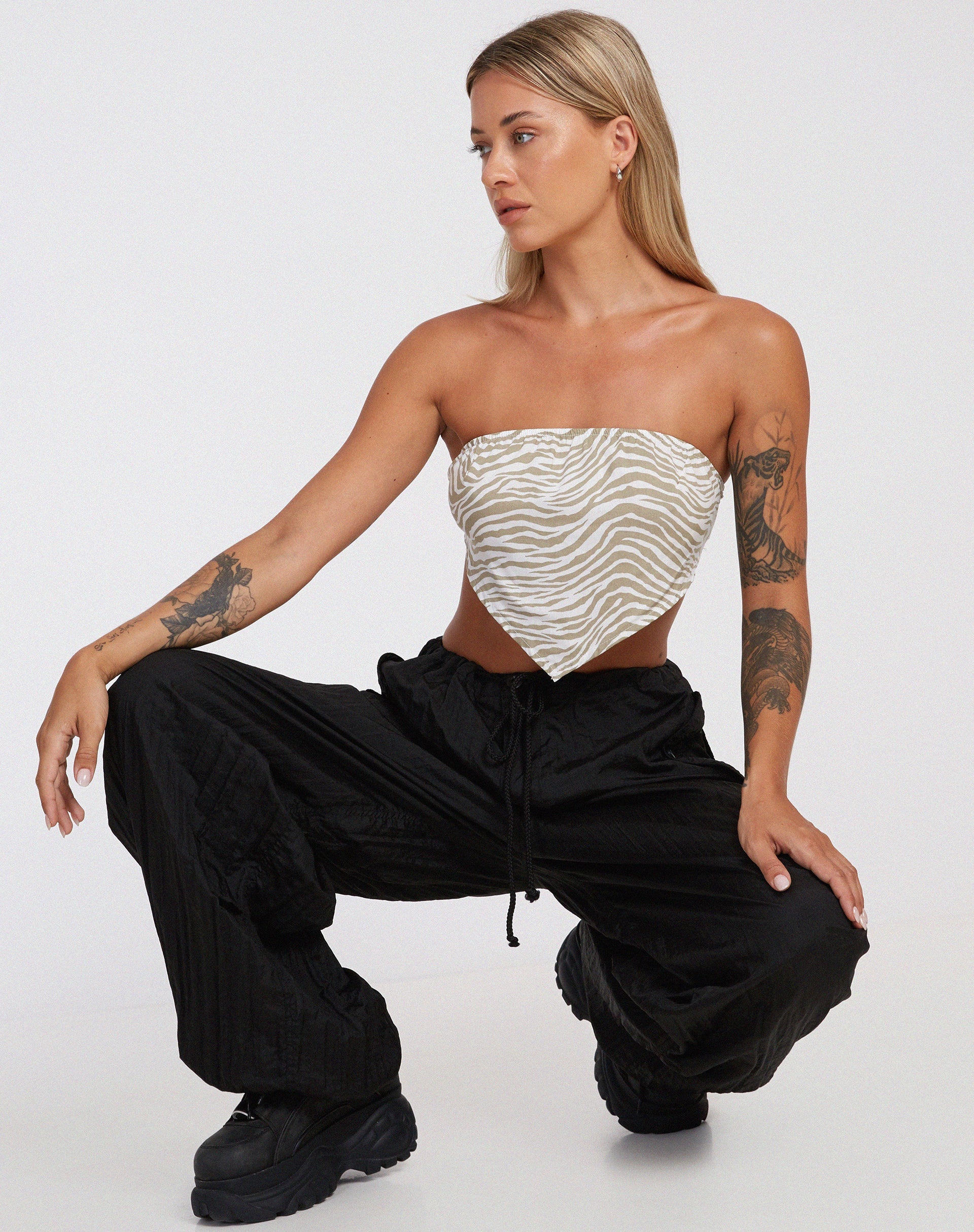 immagine di Nolda Crop Top in Tonal Zebra