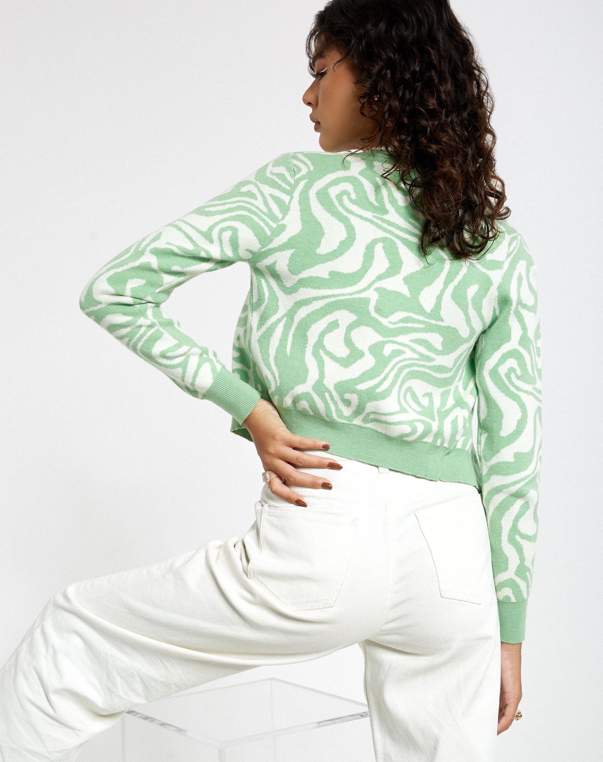 Immagine di Motel X Barbara Kristoffersen Odina Cardi in maglia a scaglie menta e crema