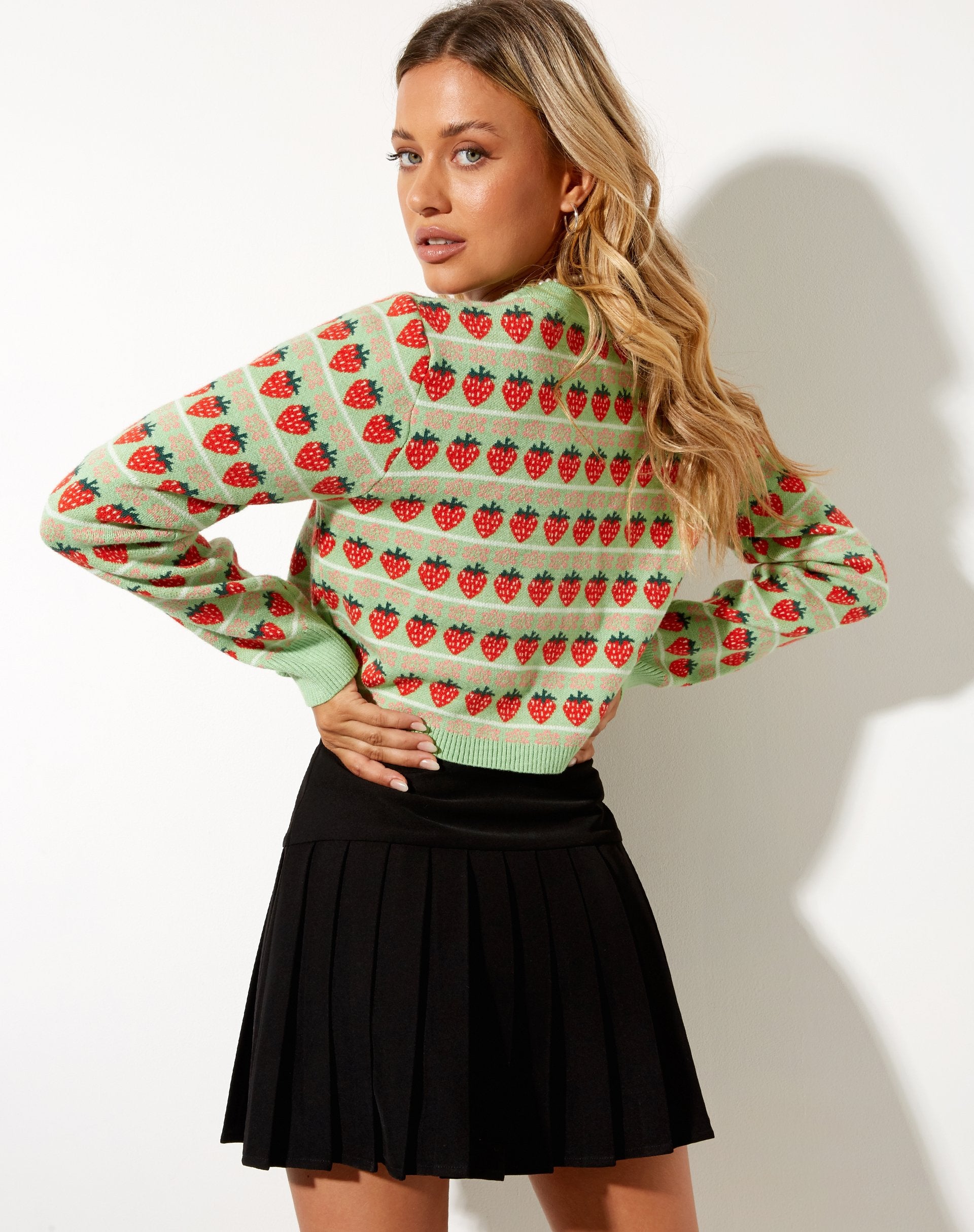Immagine di Olina Cardi in Mint String Of Strawberries