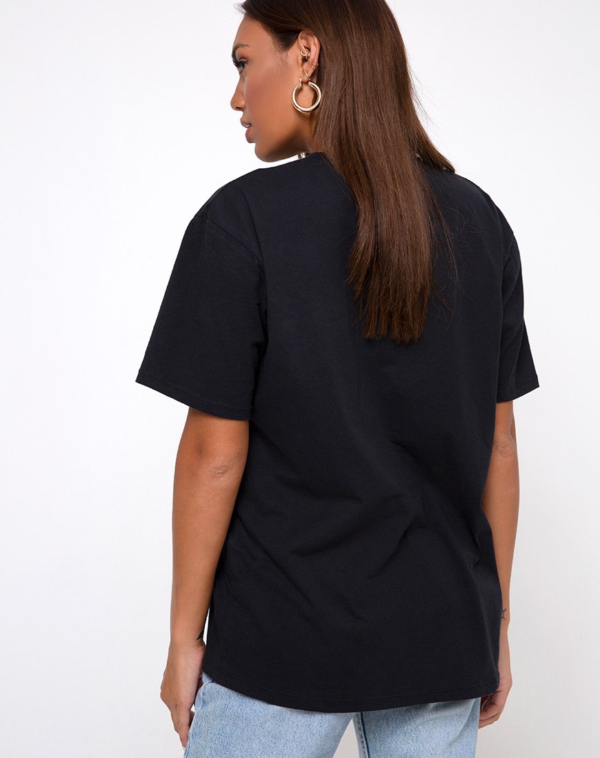 Immagine della t-shirt oversize Basic in I thought I was dreaming Black by Motel