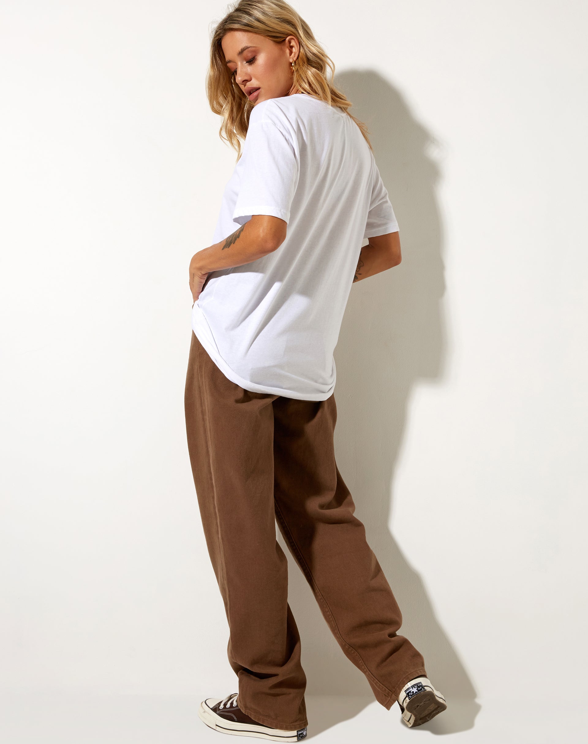 Immagine della t-shirt oversize Basic in bianco Champignons