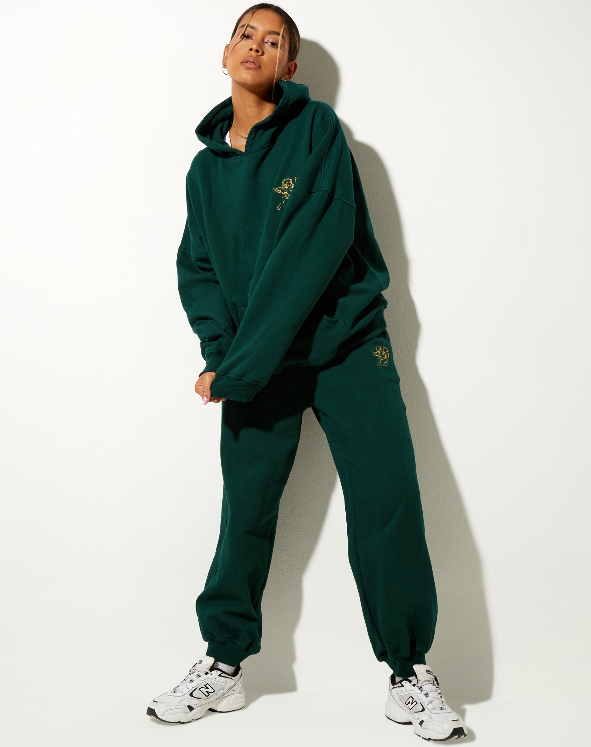 Immagine di Felpa con cappuccio oversize in verde bottiglia Cupido Embro