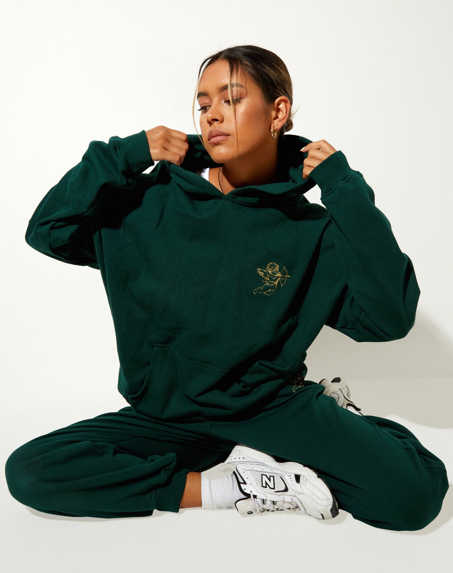 Immagine di Felpa con cappuccio oversize in verde bottiglia Cupido Embro