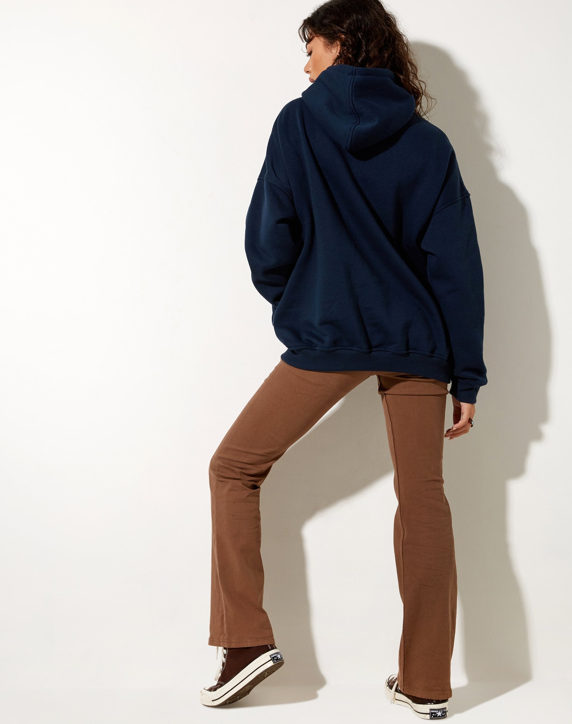 Immagine della felpa con cappuccio oversize in Pony Club Mix Embro Navy