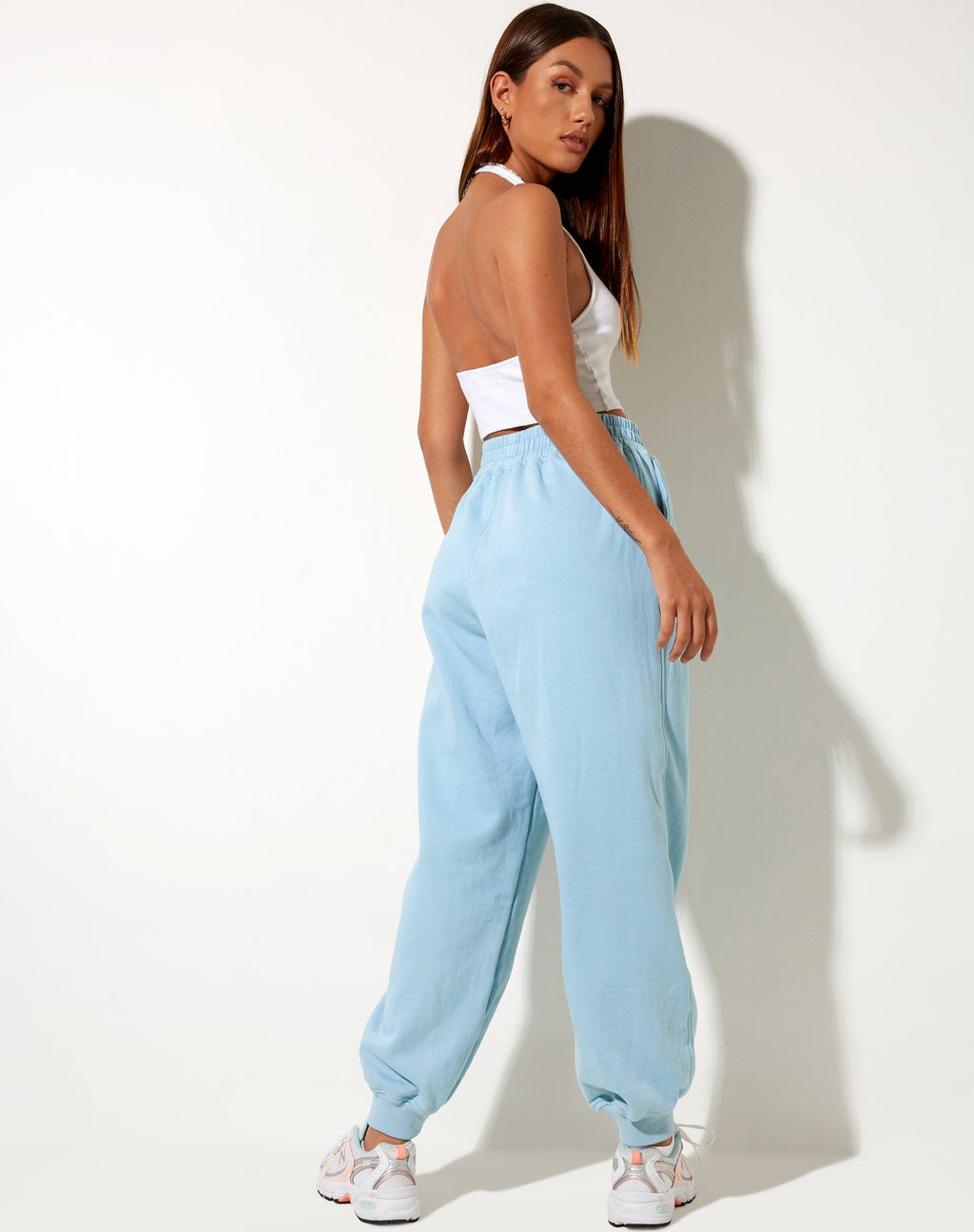 Roider Jogger in Nantucket Blue Motel Beach Club