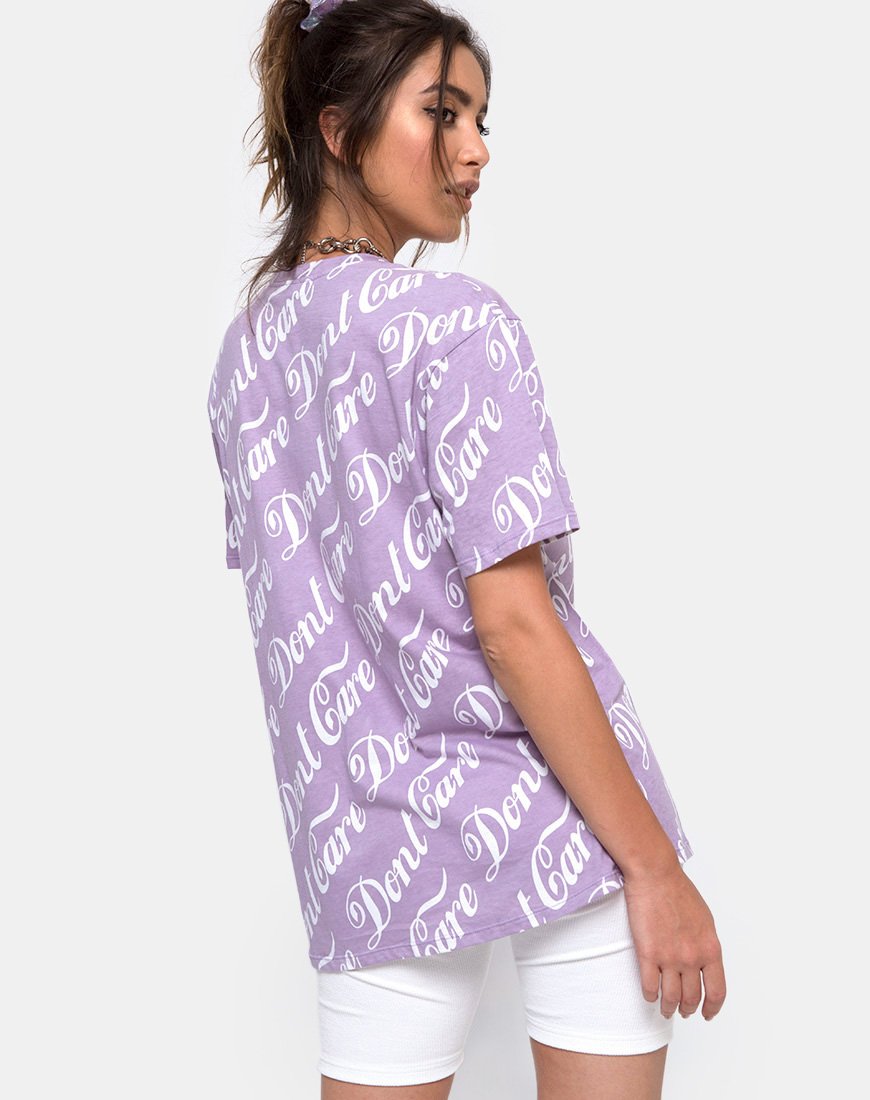 Maglietta oversize di base in lilla "Don't Care