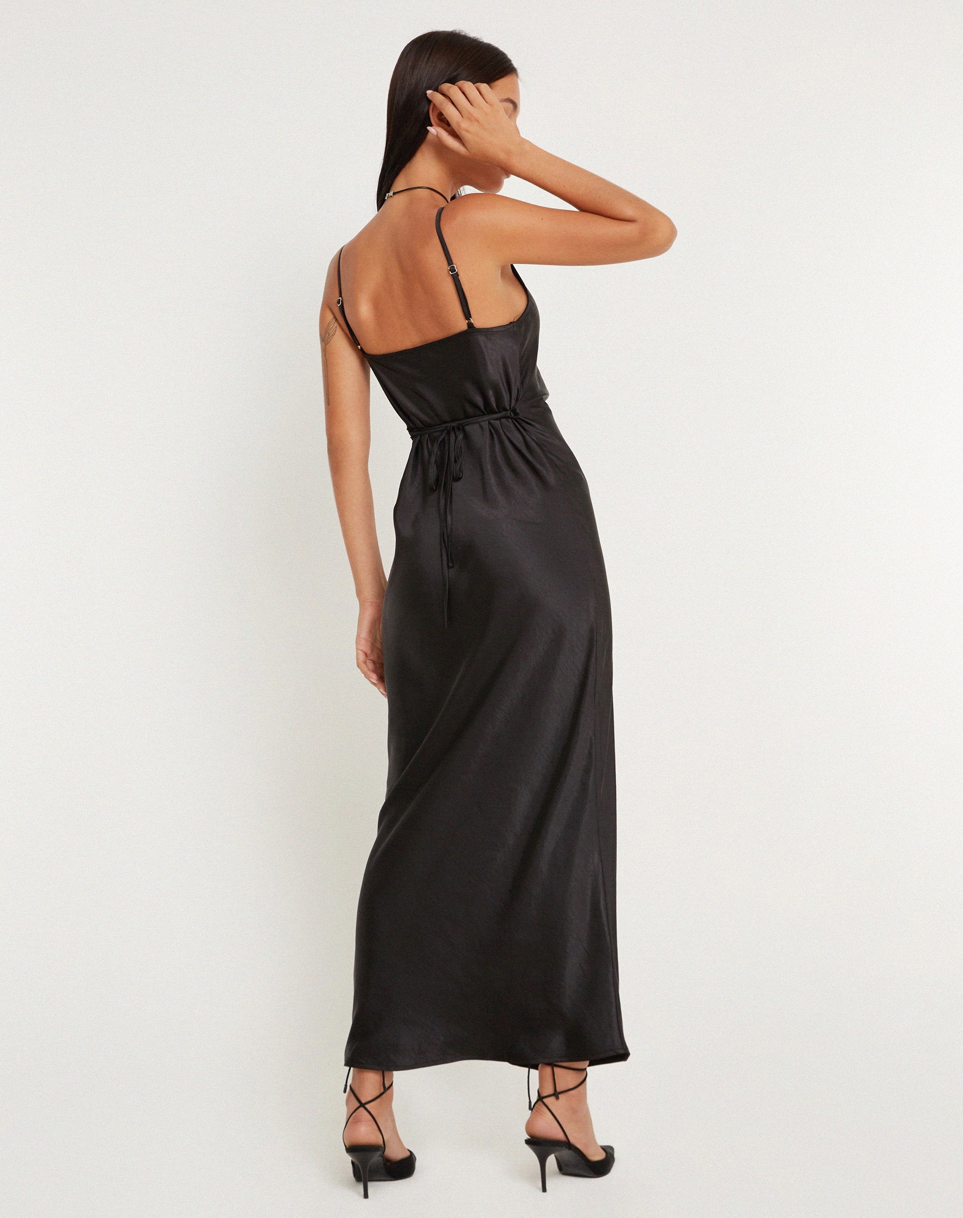 immagine di Padilla Maxi Dress in raso nero