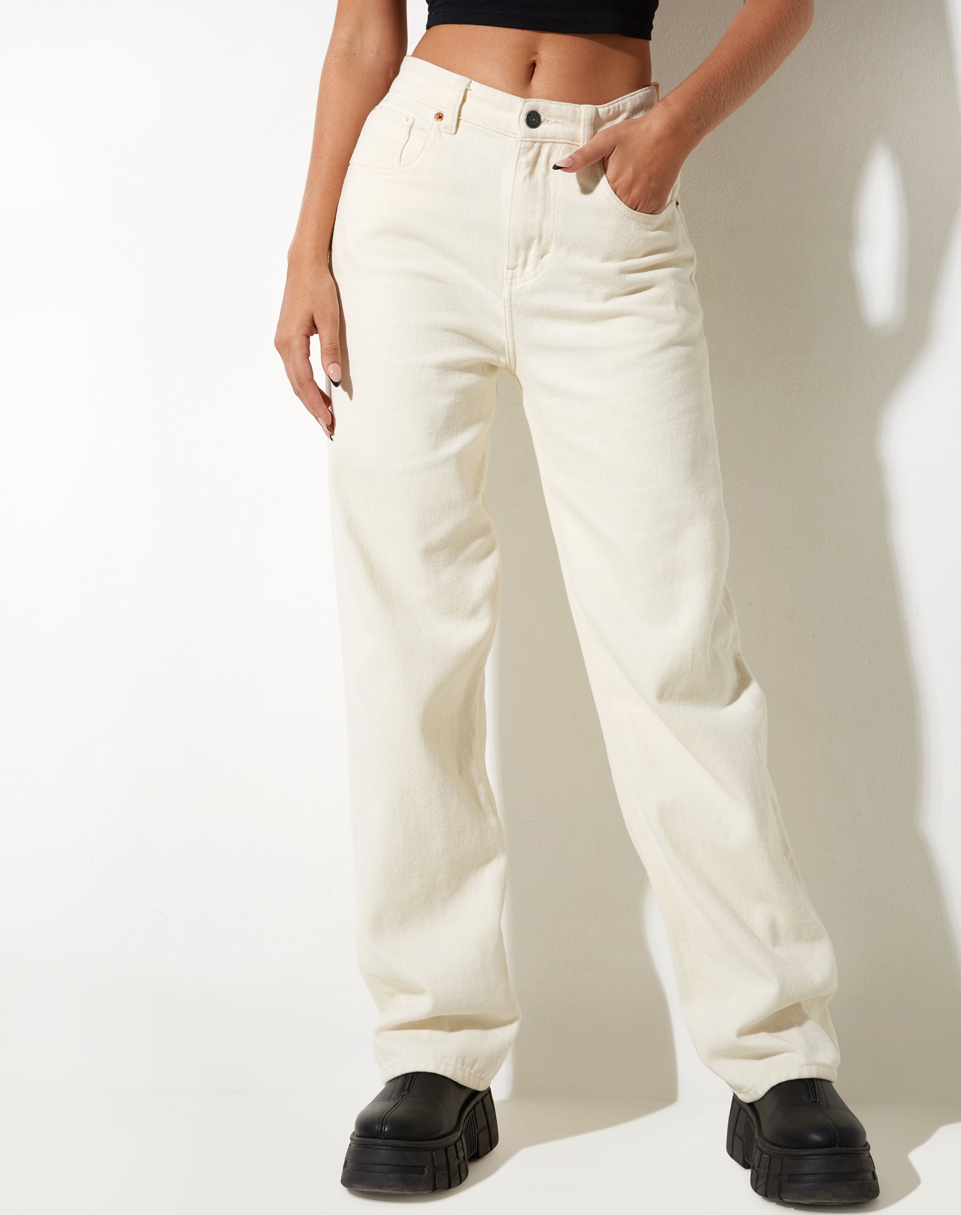 immagine di Jeans paralleli al latticello