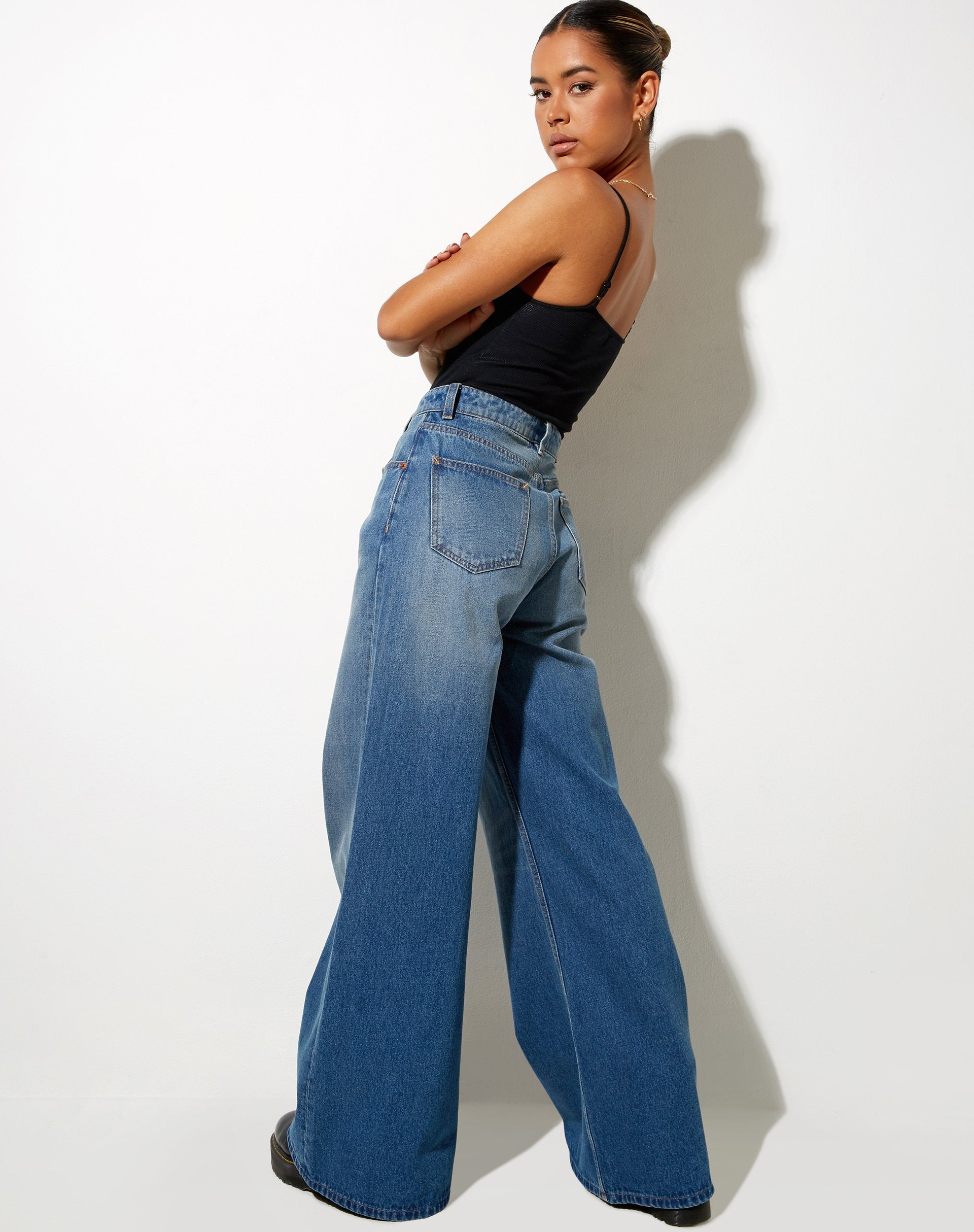 Immagine dei jeans Flare Parallel in lavaggio medio