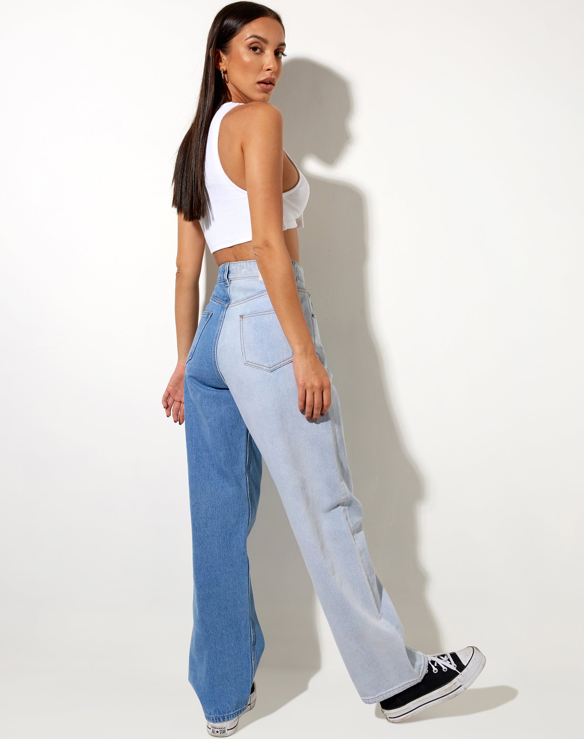 Immagine di Half and Half Parallel Jean in Light Wash e Bleach Denim